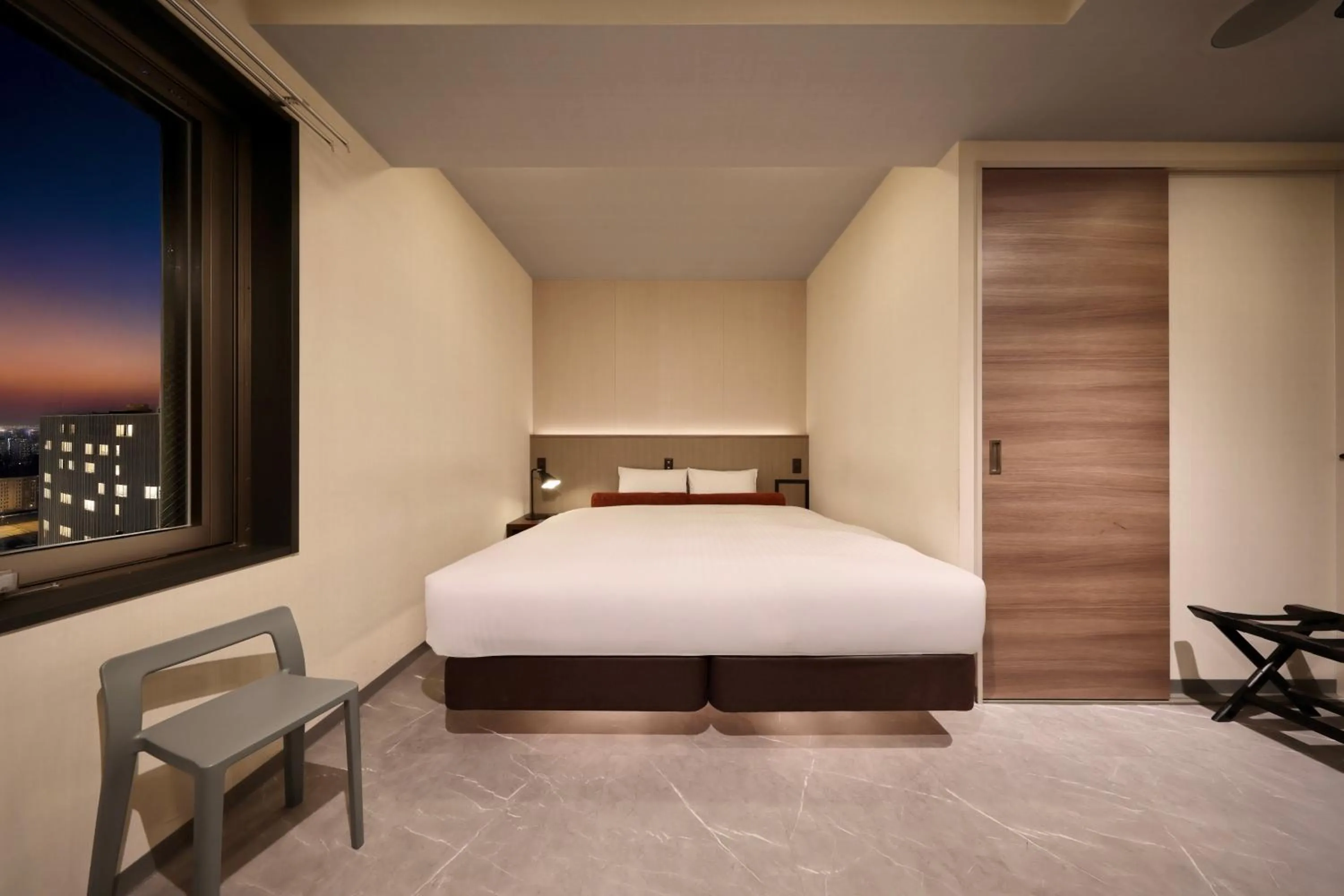Bed in Nippombashi Crystal Hotel Ⅱ