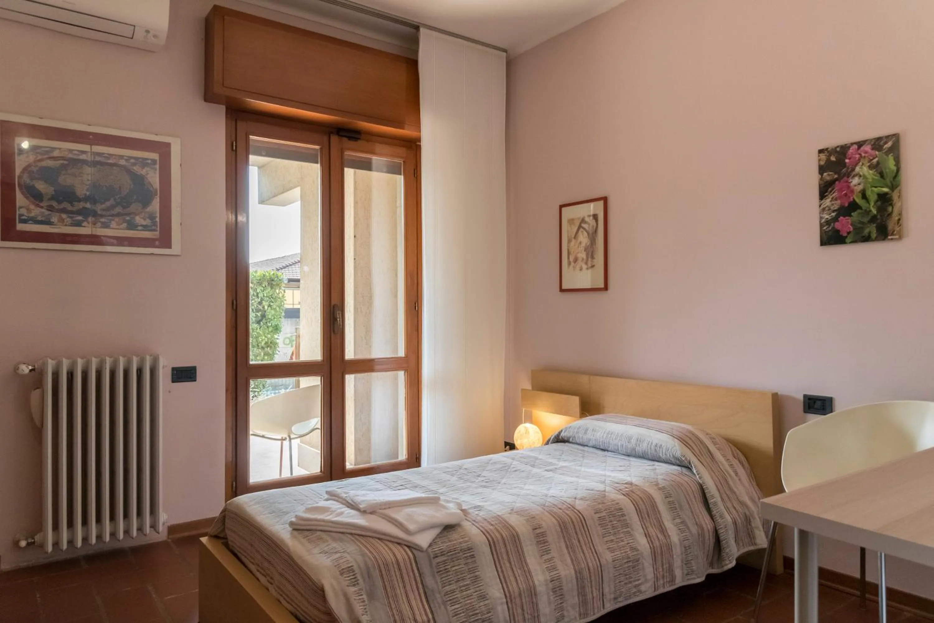 Bedroom, Bed in B&B Orio BGY