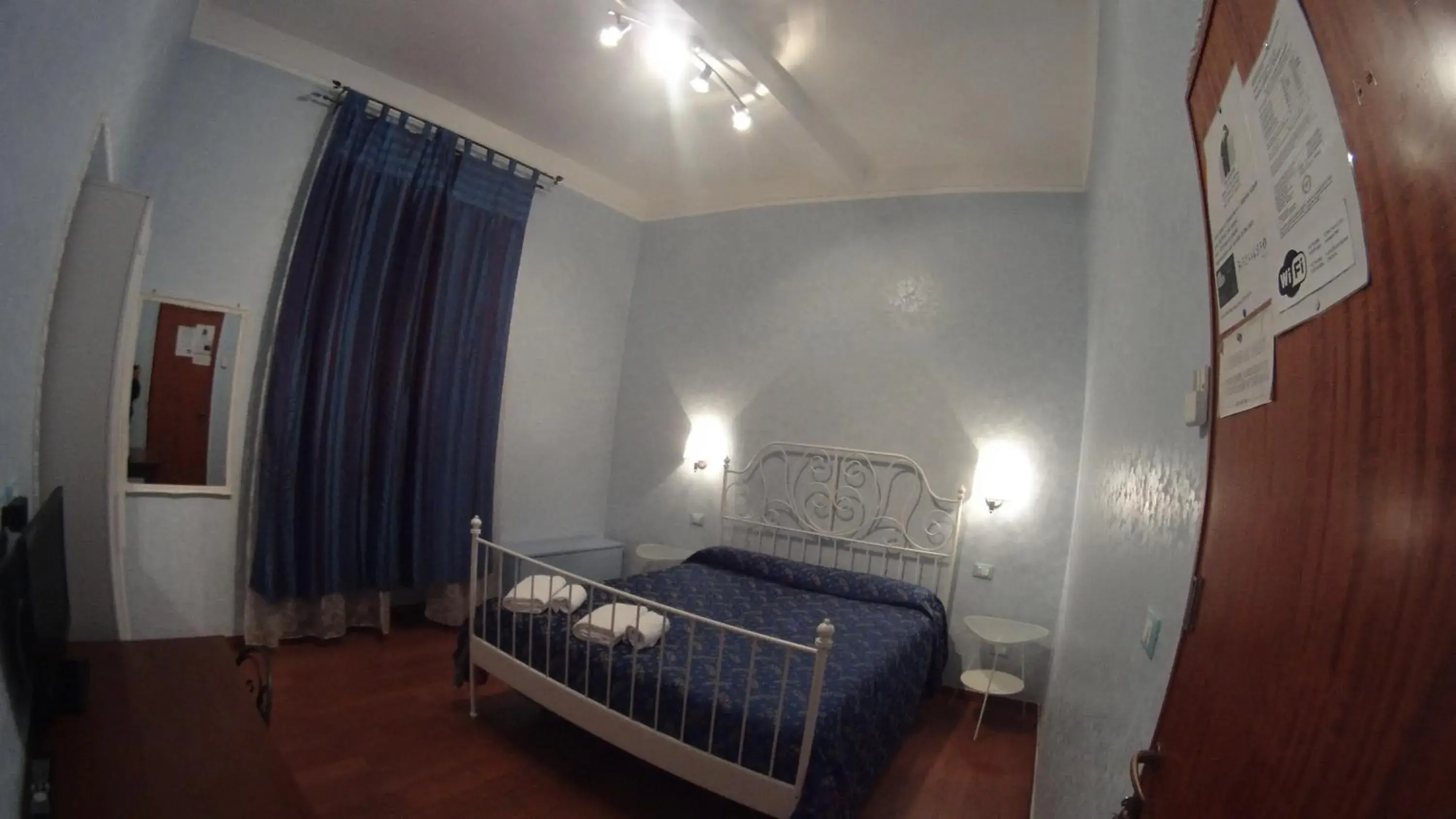 Double Room with Private External Bathroom in Casa Cleo Double Room with Private External Bathroom in Casa Cleo