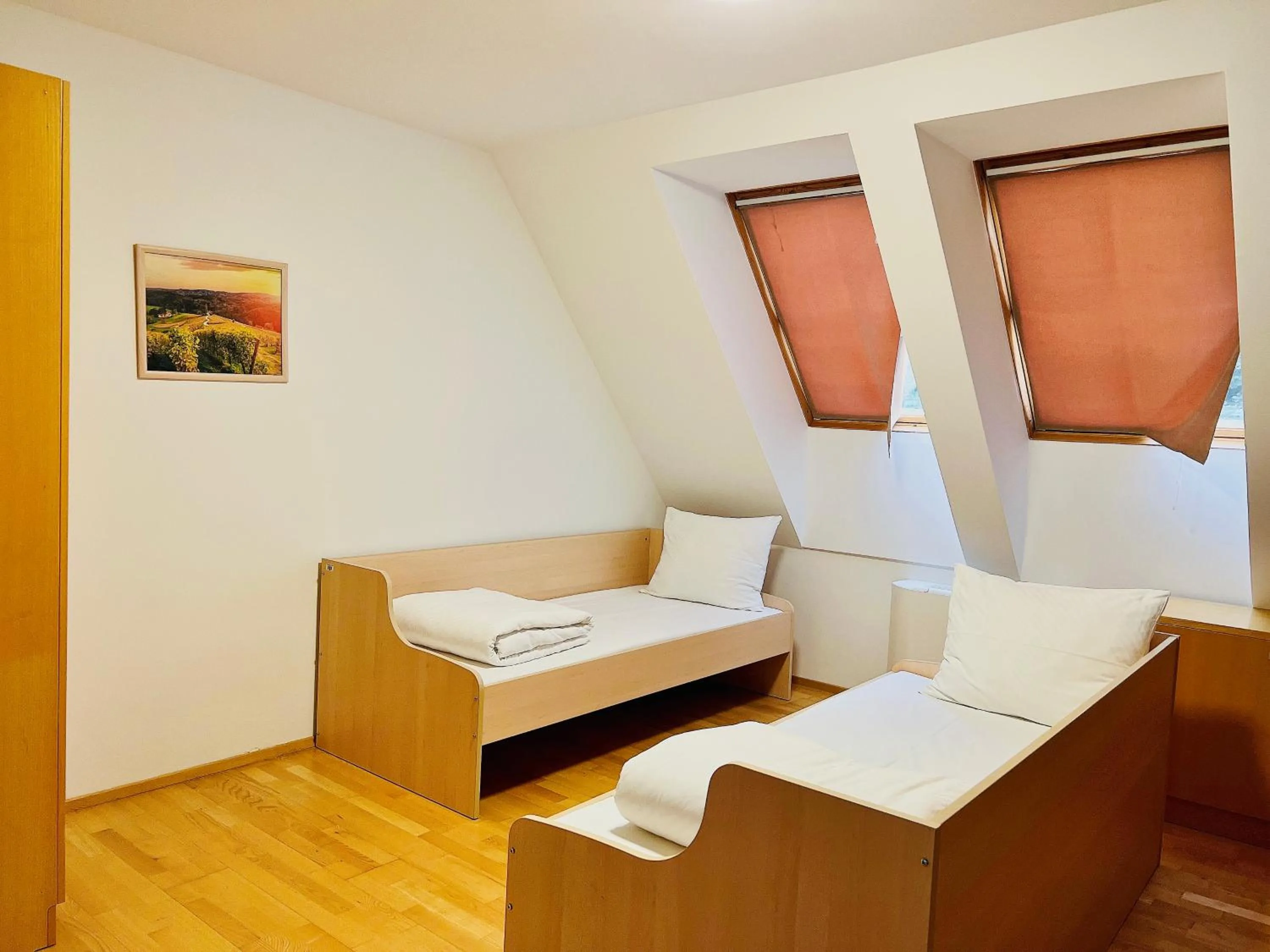 Living room, Bed in Villa Mari I