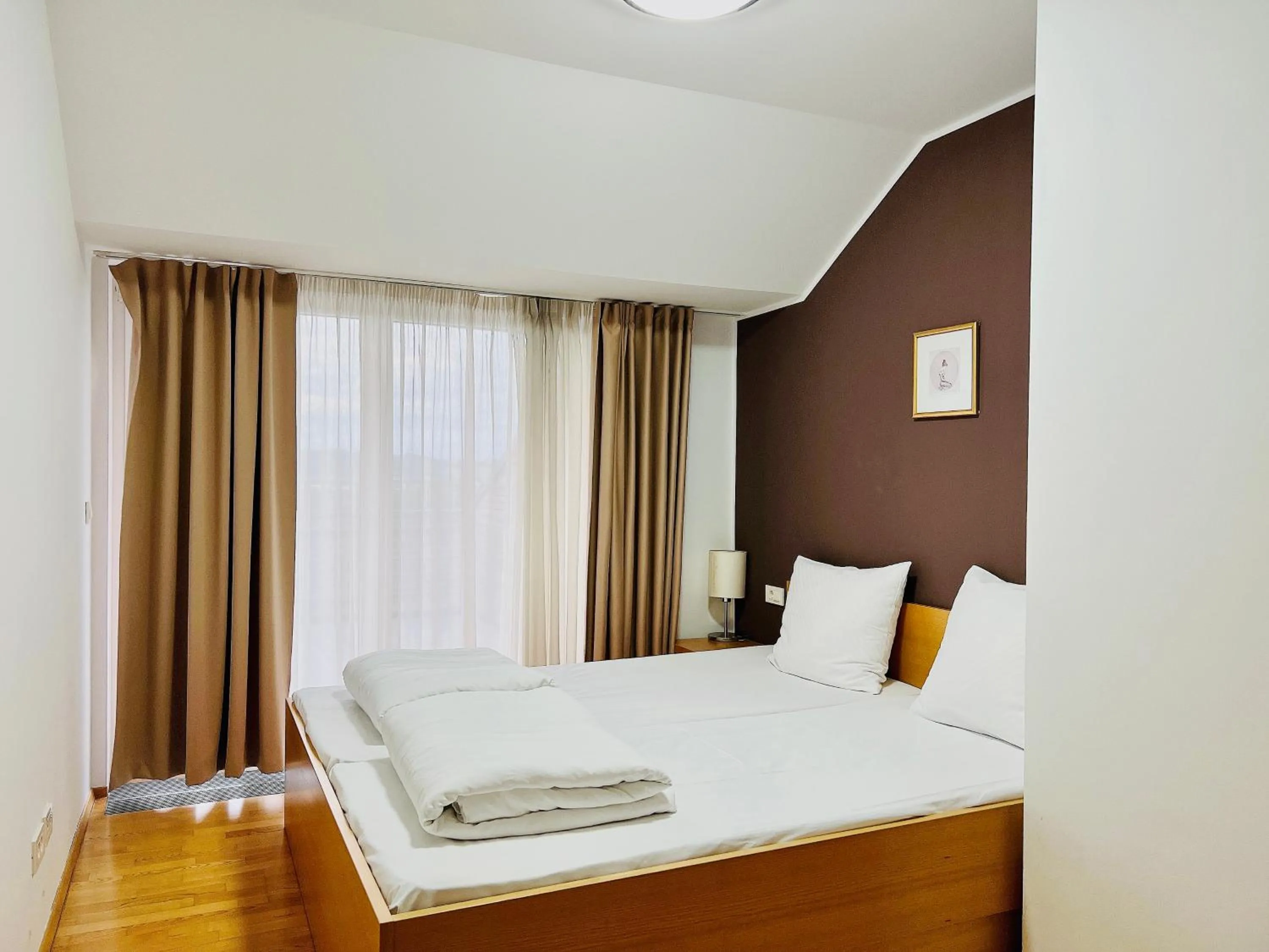 Bedroom, Bed in Villa Mari I