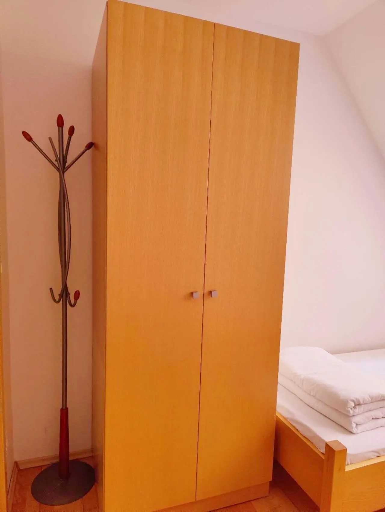 wardrobe, Bed in Villa Mari I
