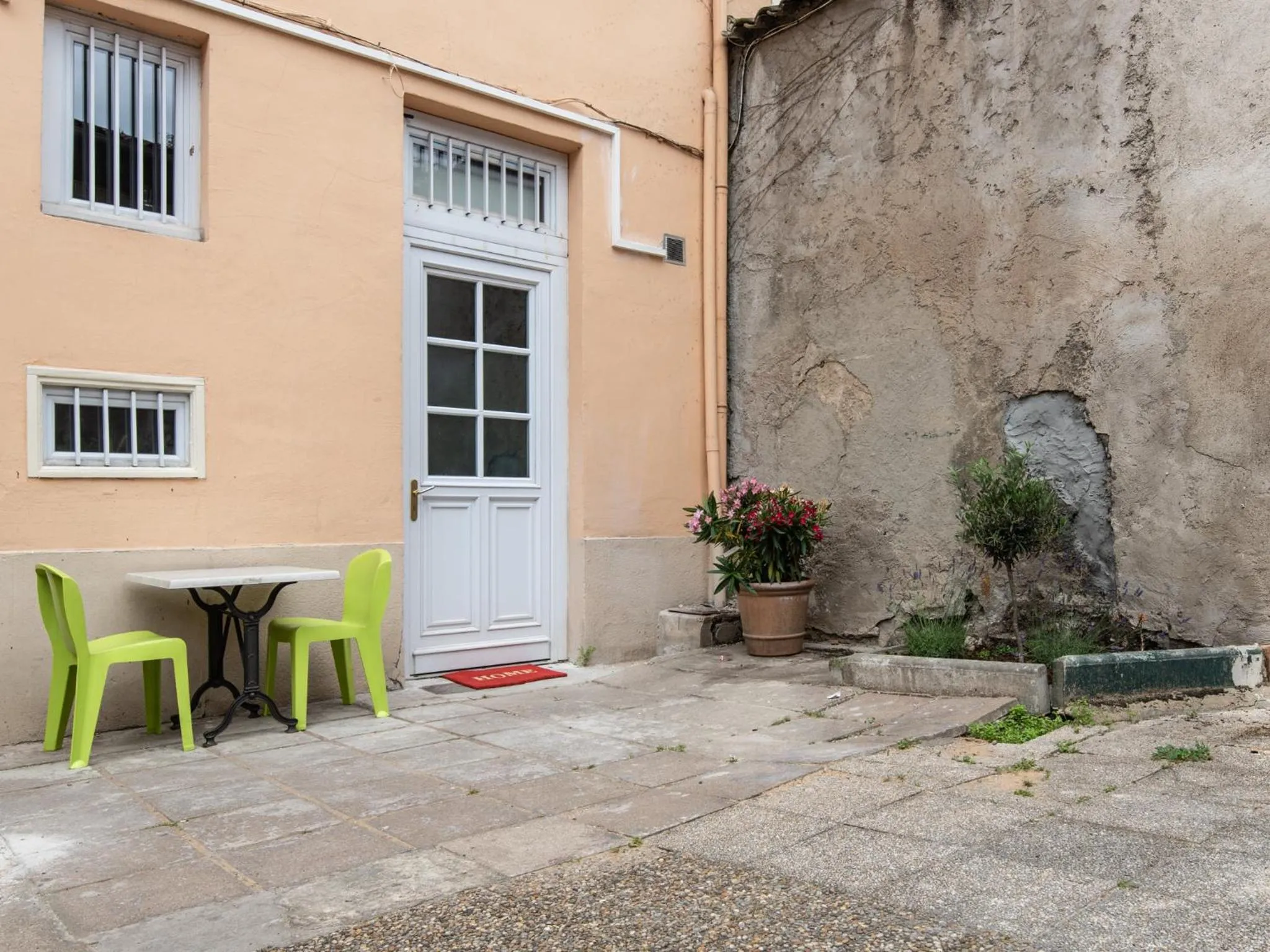 Property building in Good Night Inn Lyon Part Dieu