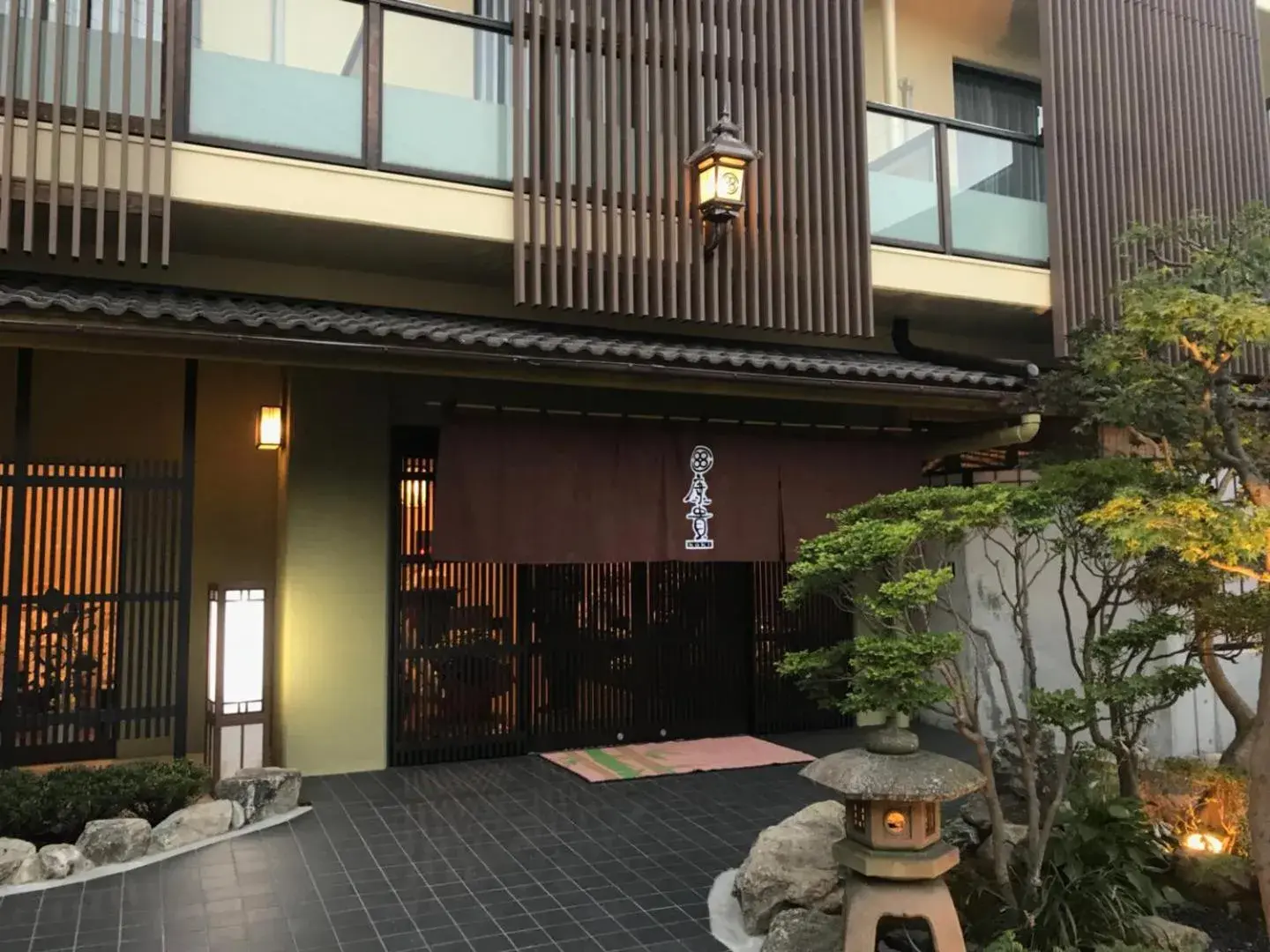 Facade/entrance in Arima Onsen Koki Facade/entrance in Arima Onsen Koki