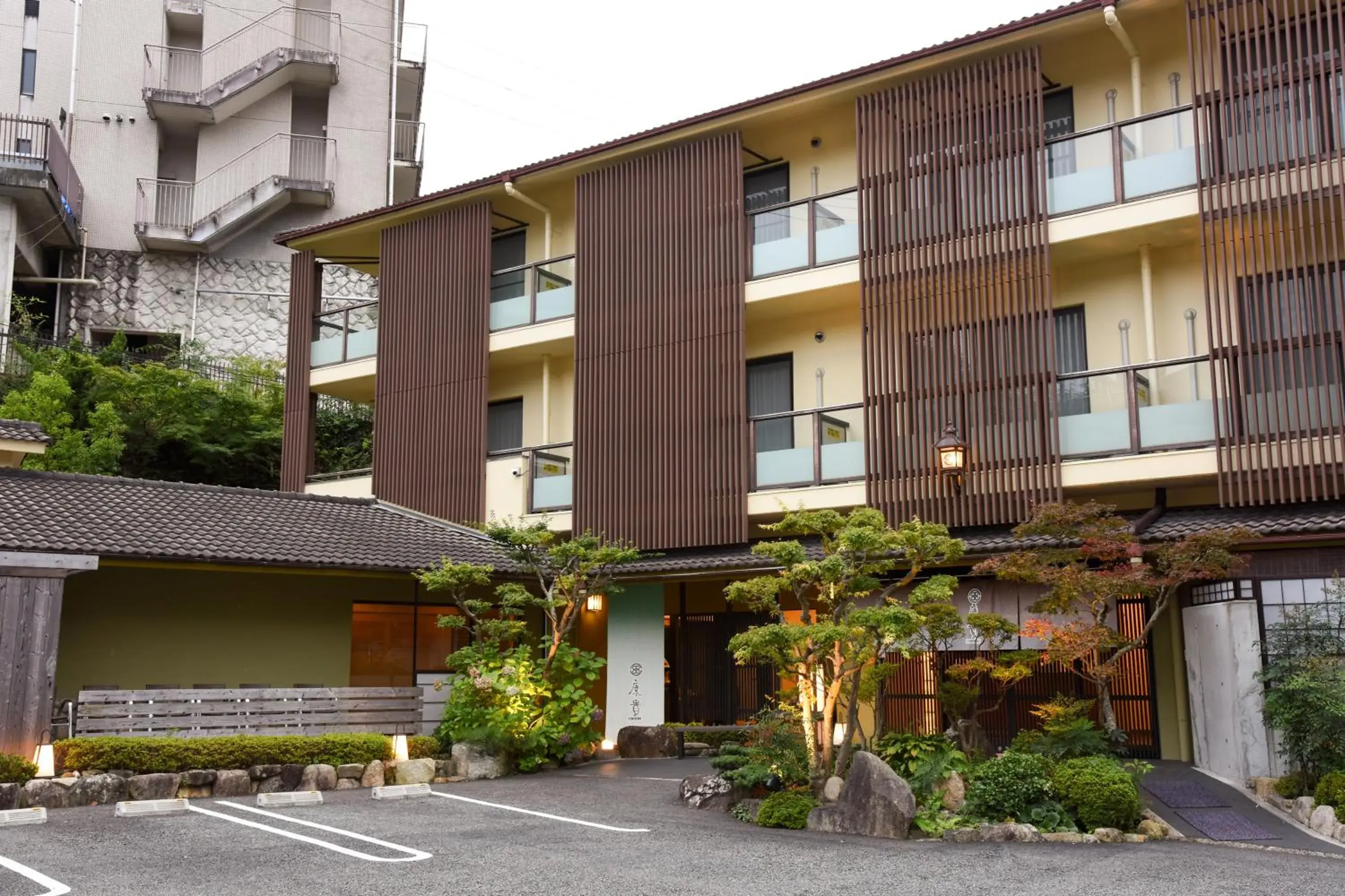 Property building in Arima Onsen Koki Property building in Arima Onsen Koki