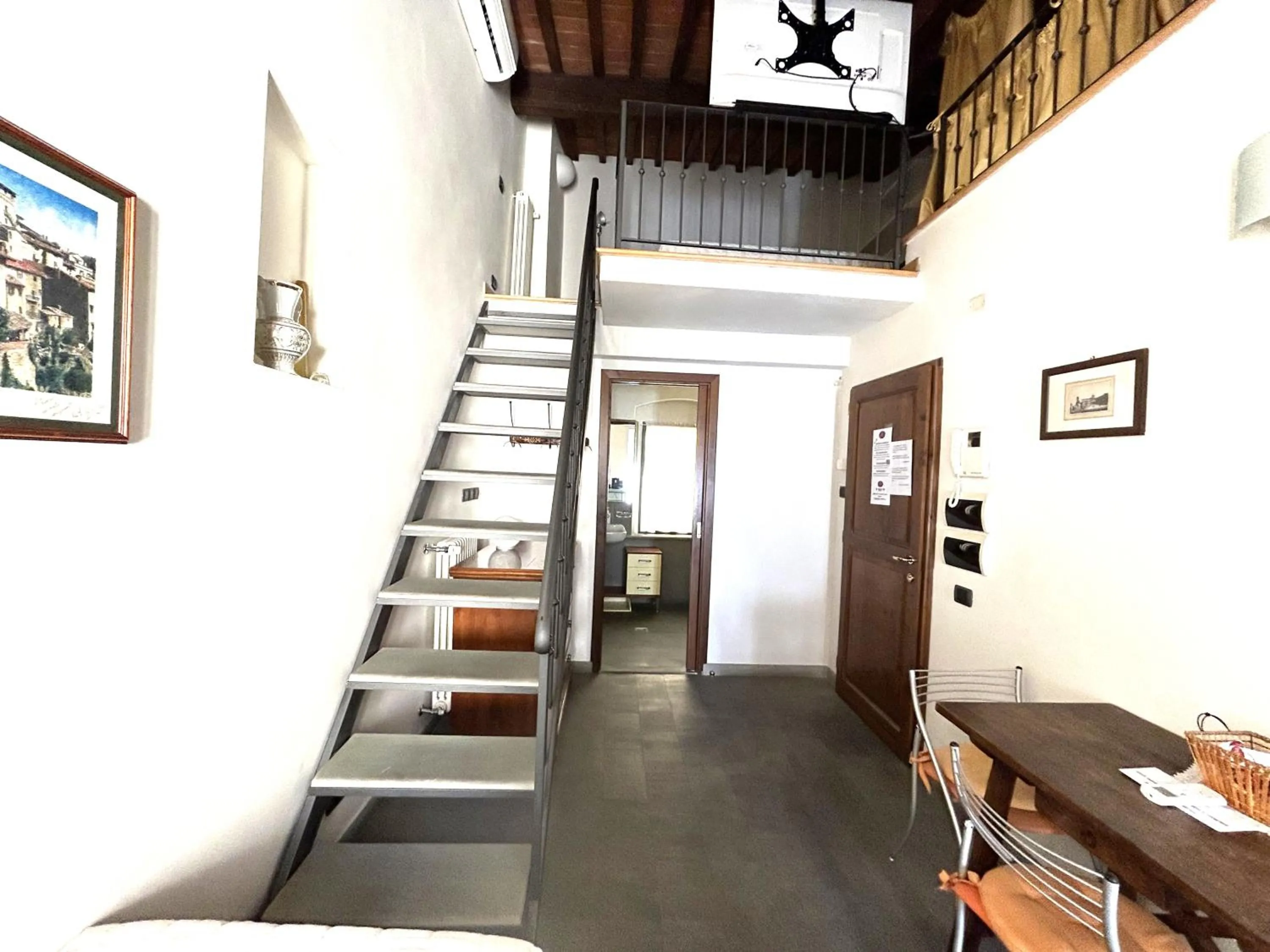 Facade/entrance in La Corte Del Re Suite & Rooms Arezzo