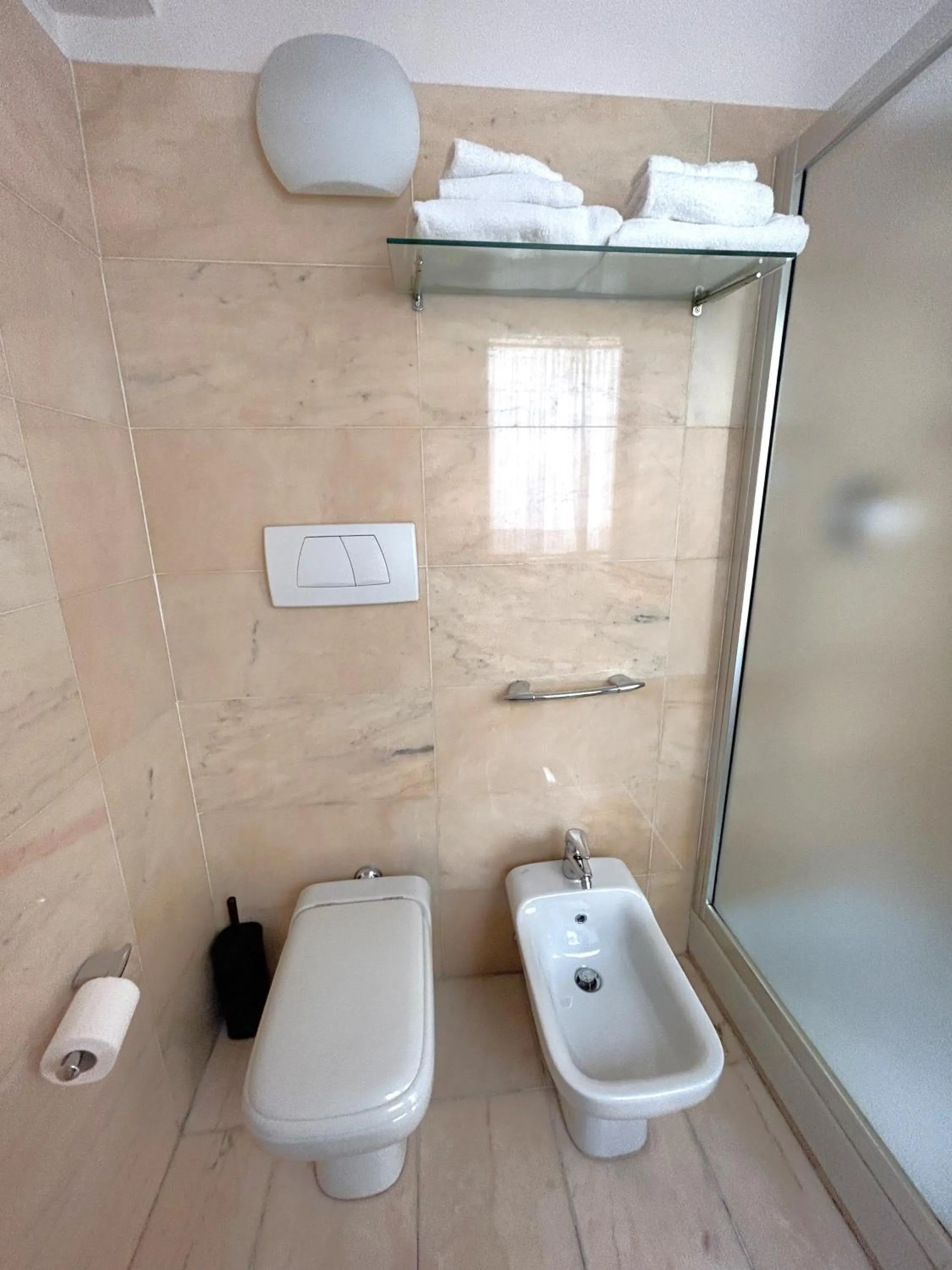 Toilet in La Corte Del Re Suite & Rooms Arezzo