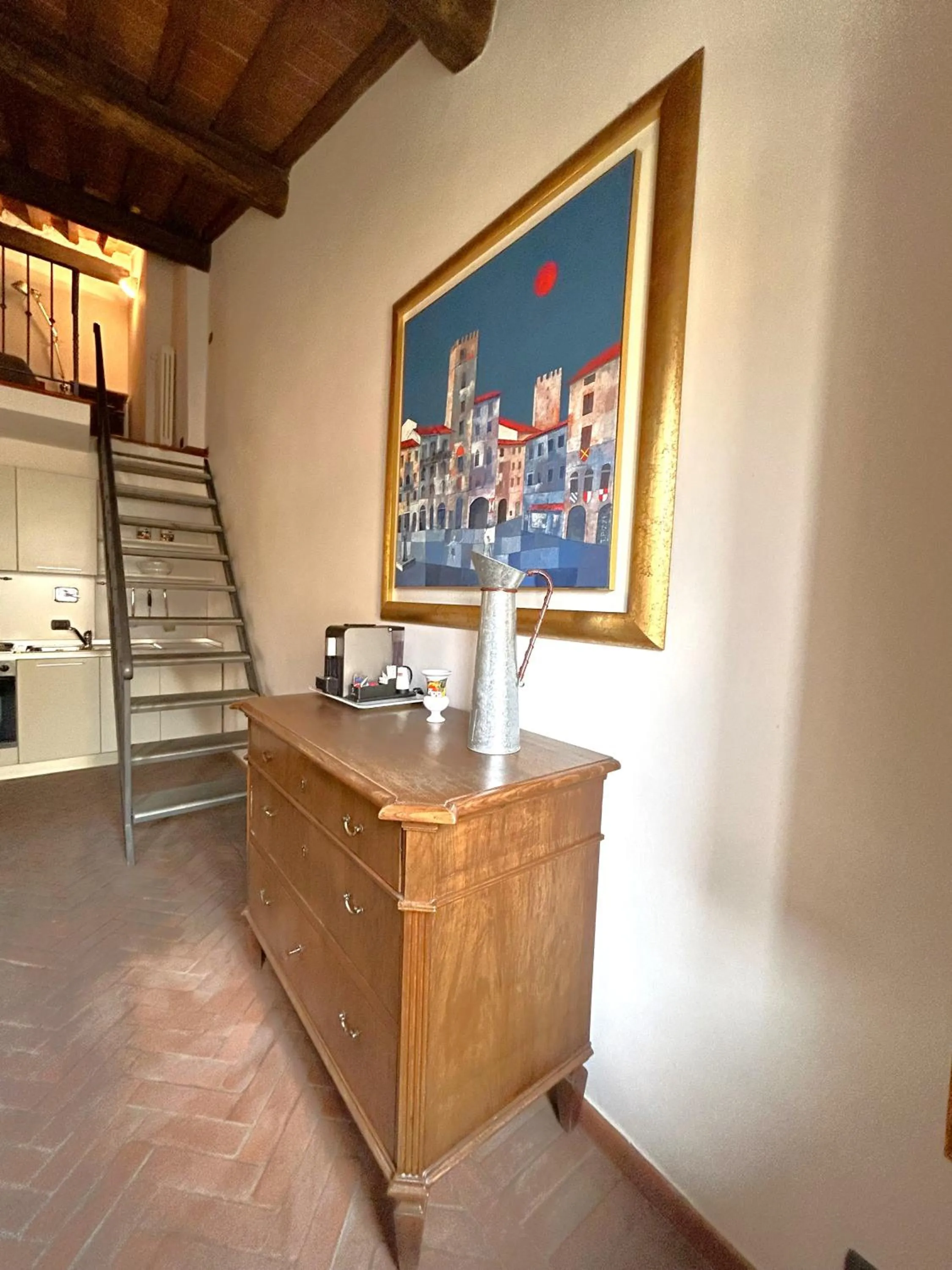 Communal lounge/ TV room in La Corte Del Re Suite & Rooms Arezzo