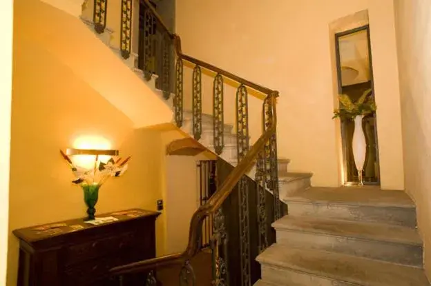 Lobby or reception in La Corte Del Re Suite & Rooms Arezzo Lobby or reception in La Corte Del Re Suite & Rooms Arezzo