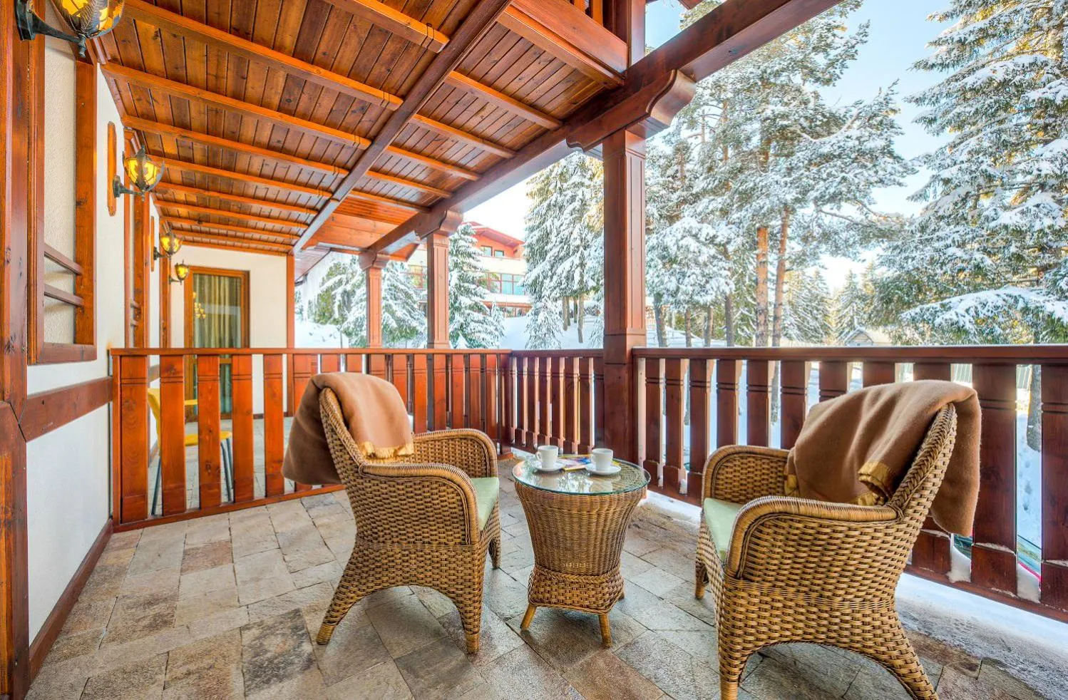 Day in MPM Family Hotel Merryan