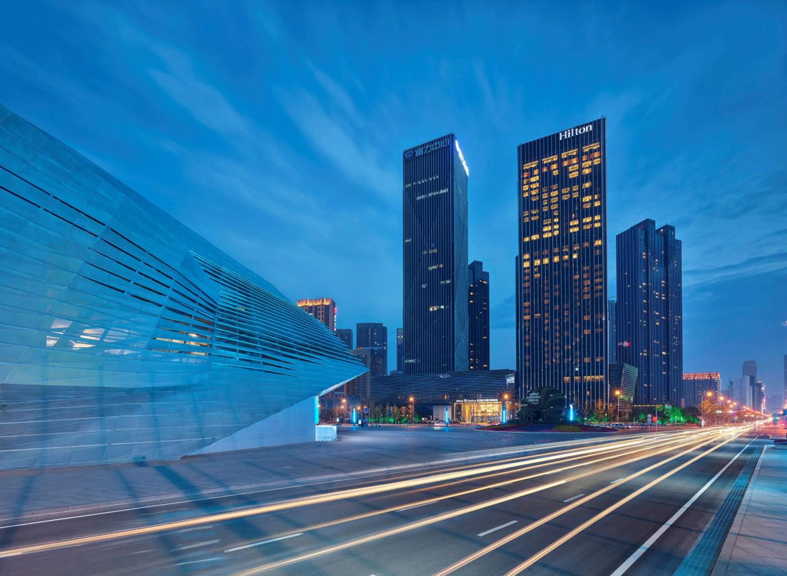 Property building in Hilton Dalian