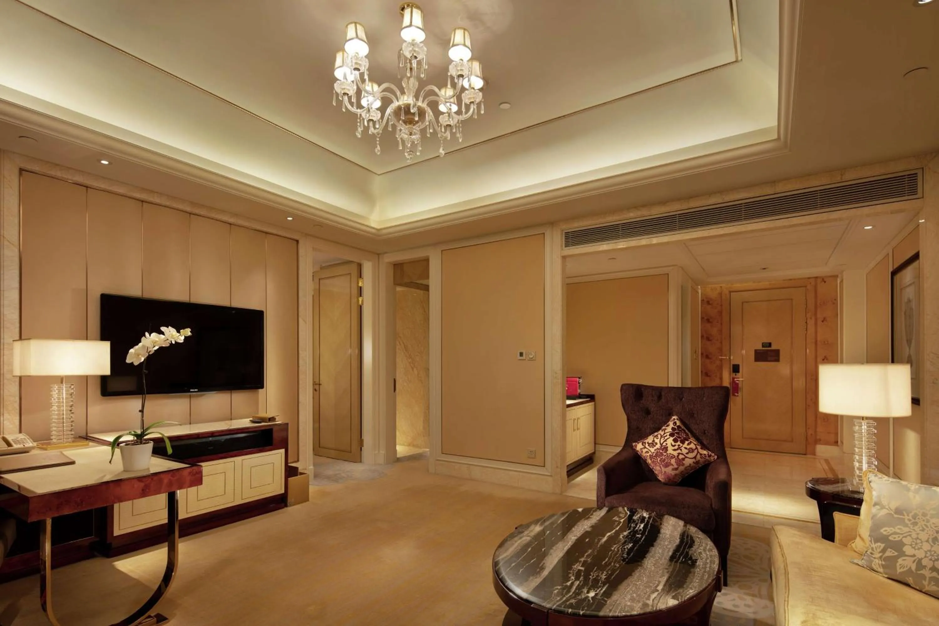 Bedroom in Conrad Dalian