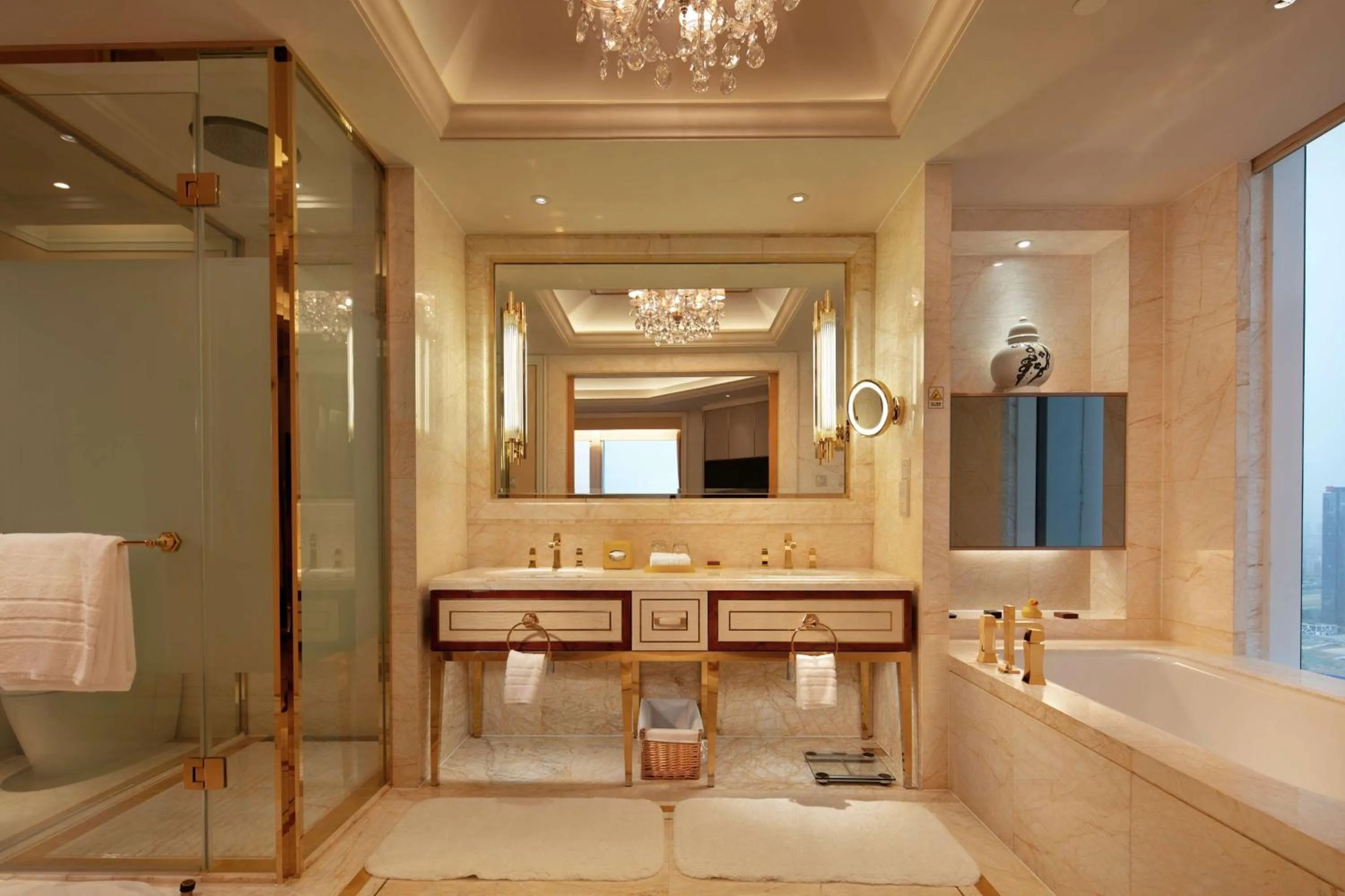 Bathroom in Conrad Dalian