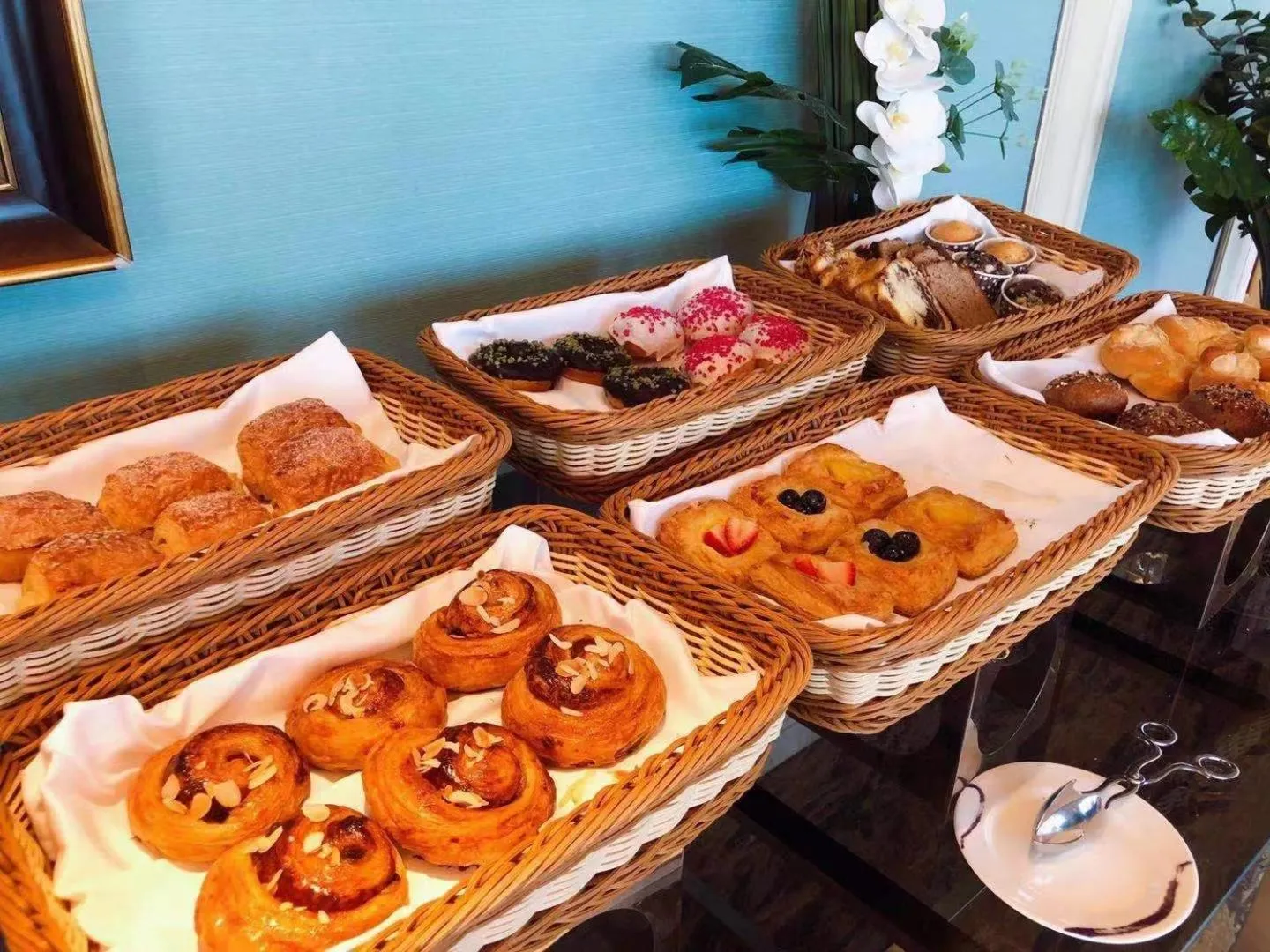 Breakfast in Conrad Dalian