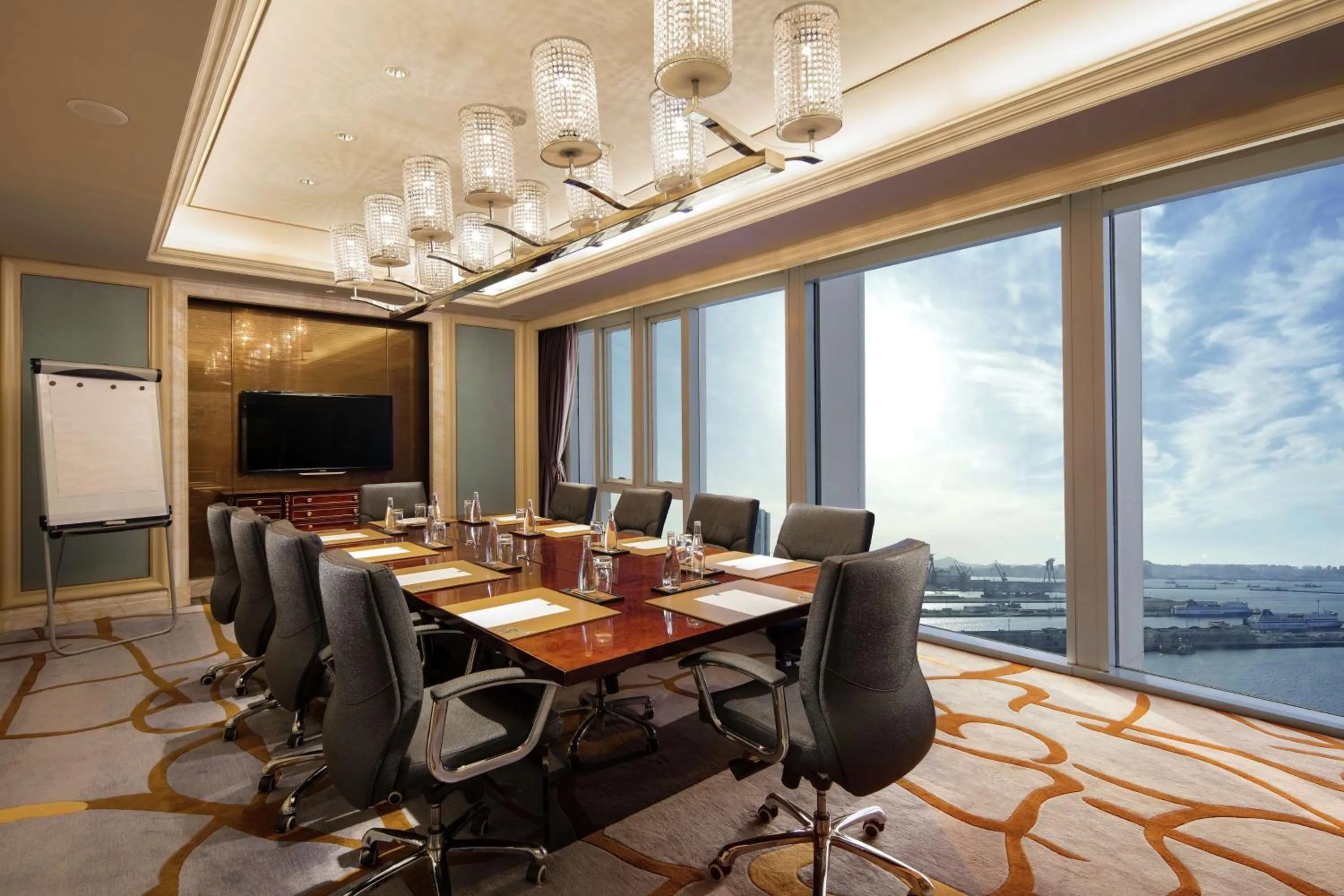 Meeting/conference room in Conrad Dalian