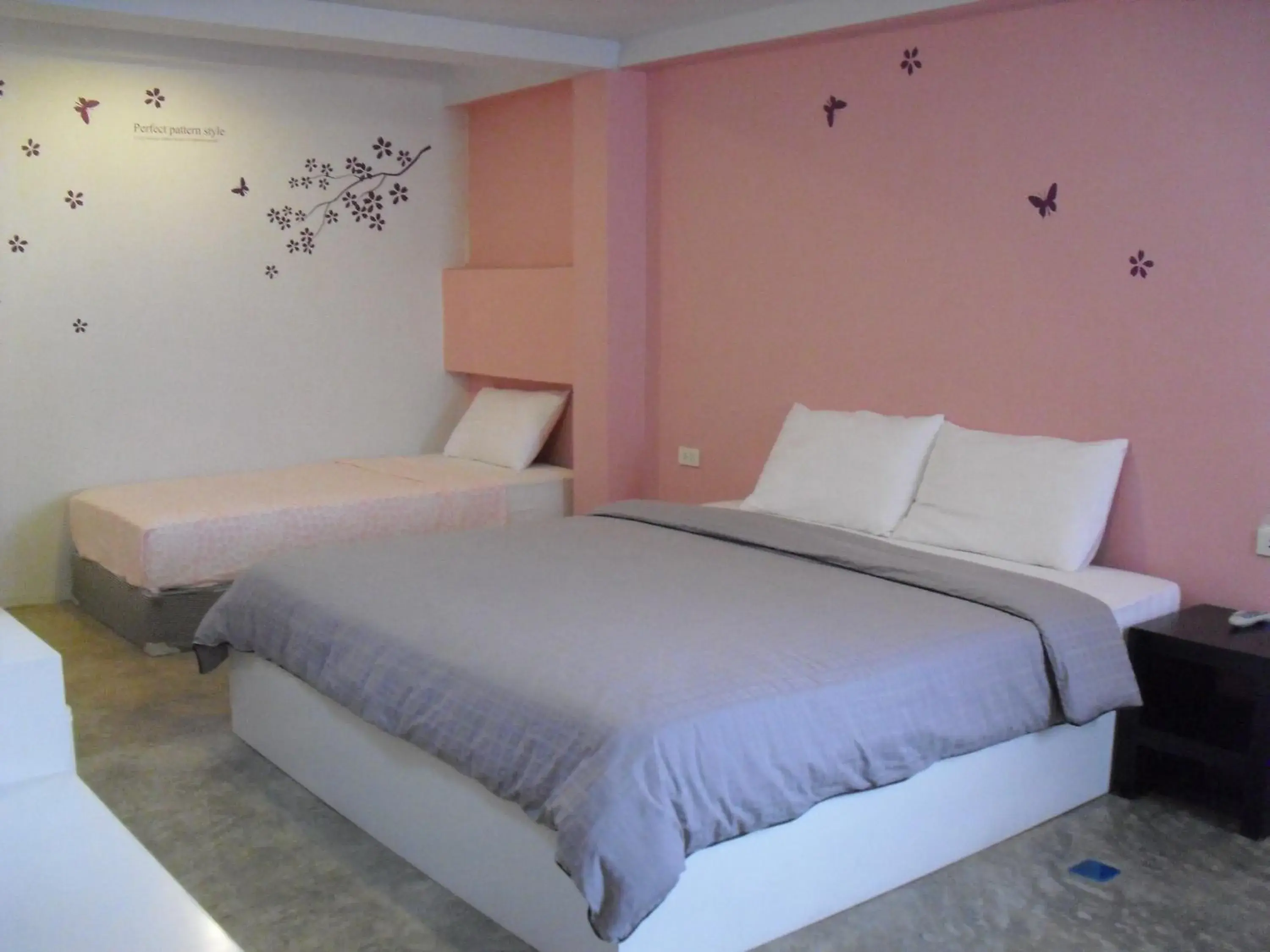 Triple Room with Bathroom in Dozy Lamoon House Triple Room with Bathroom in Dozy Lamoon House