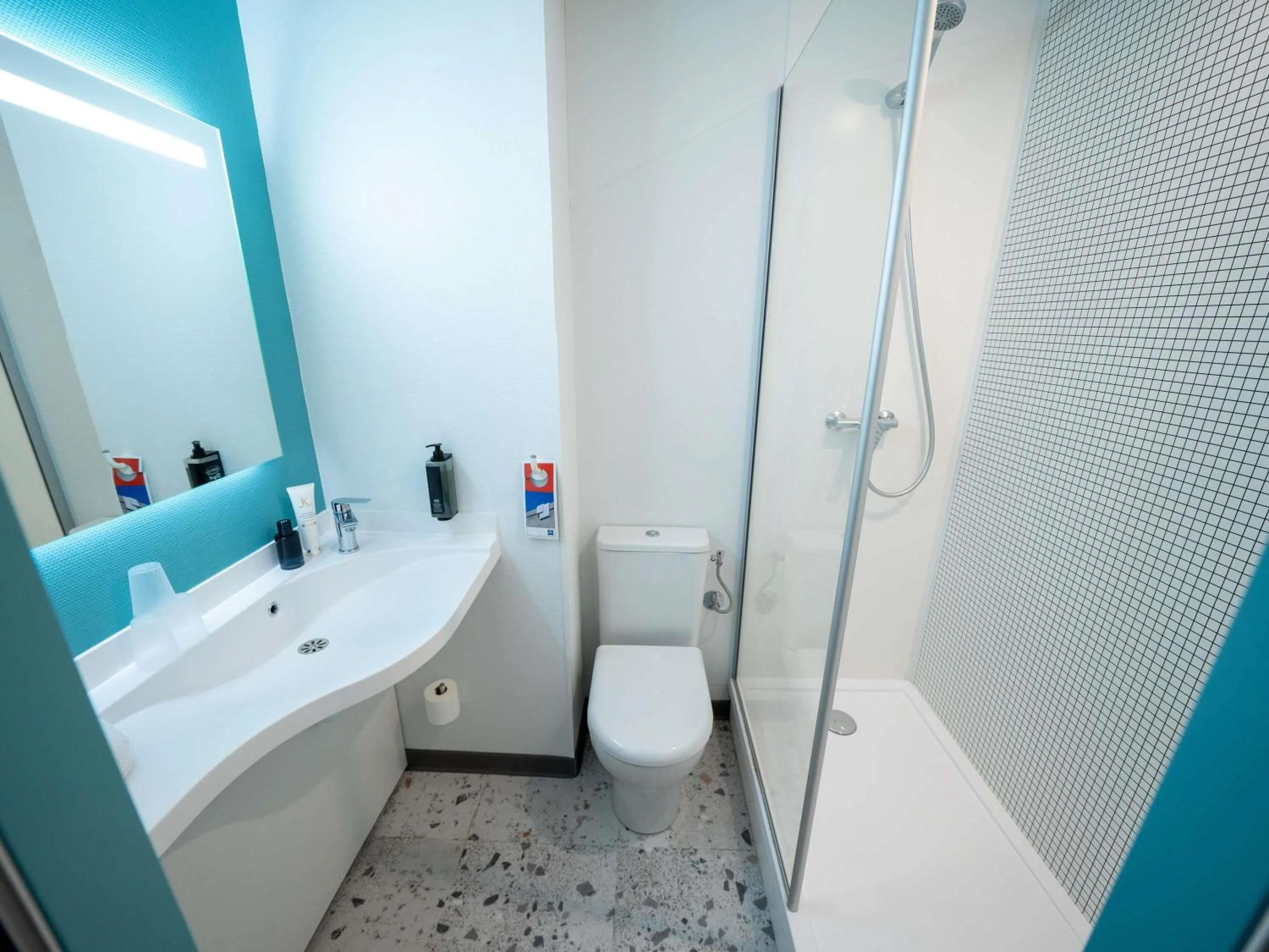 Bedroom in ibis budget Narbonne Est