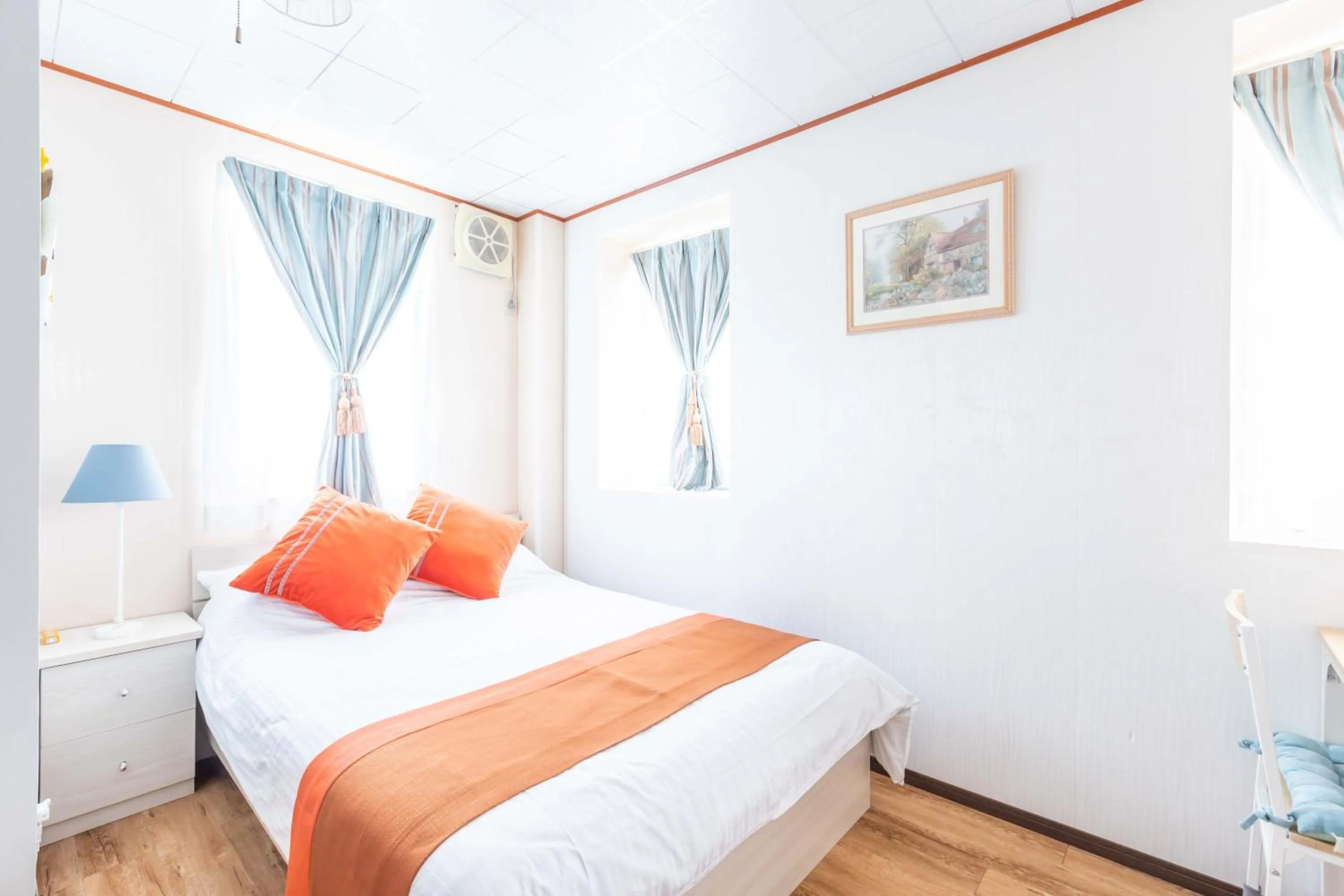 Bedroom, Bed in Senjoarashi