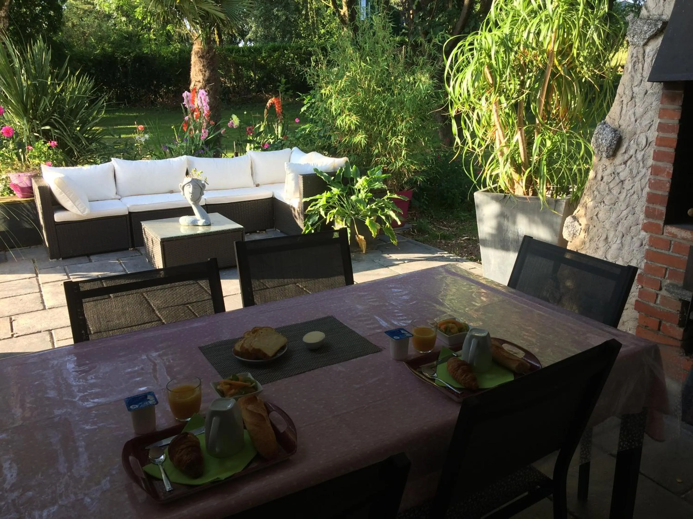 Property building in La Folie