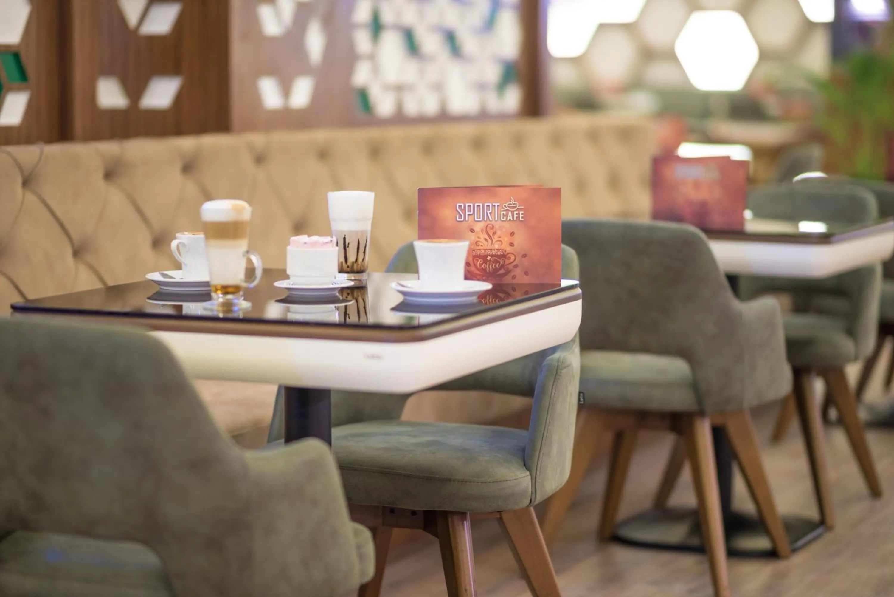 Coffee/tea facilities, Restaurant/Places to Eat in Pickalbatros Sea World Resort - Marsa Alam