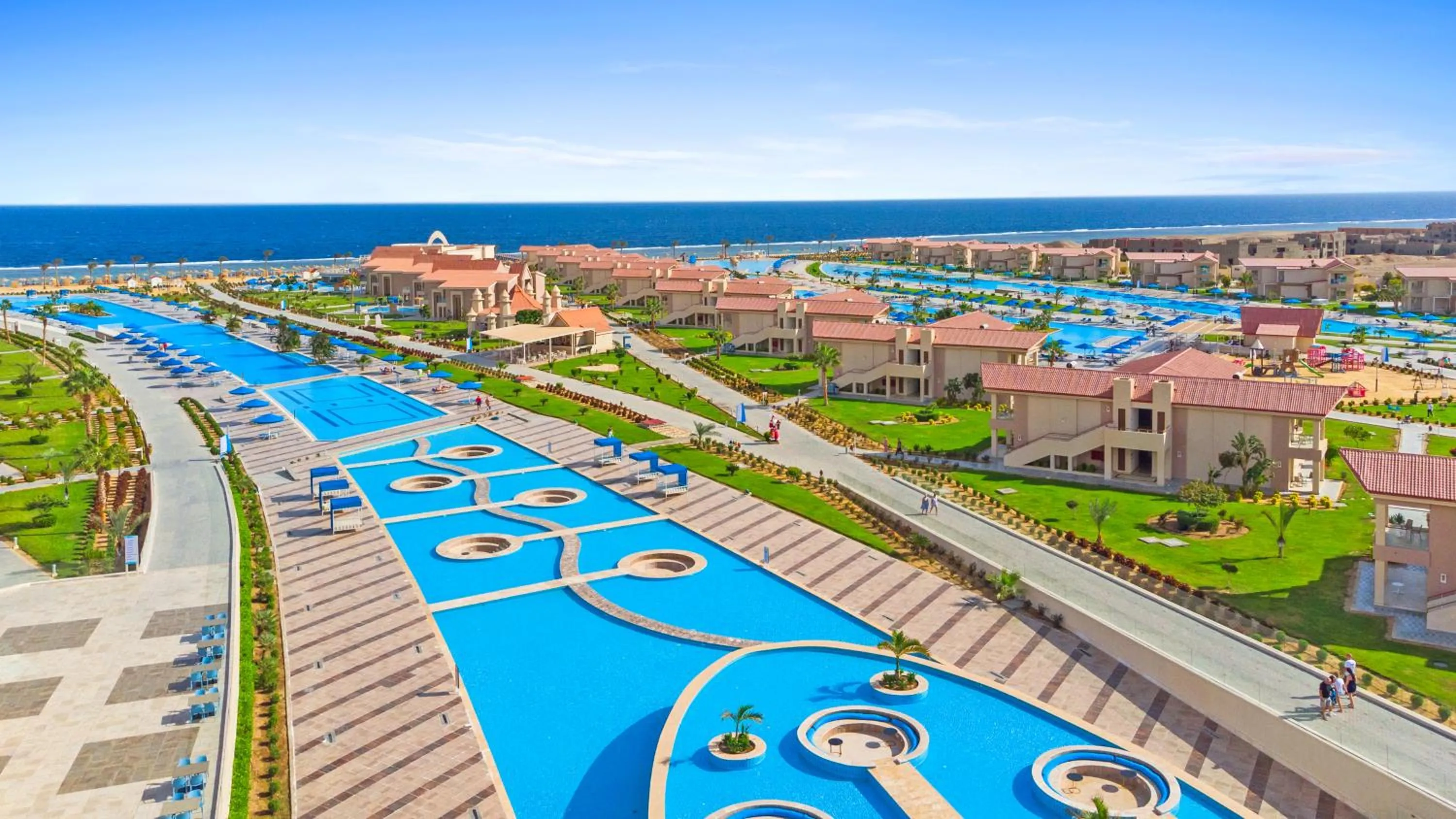 Bird's eye view, Pool View in Pickalbatros Sea World Resort - Marsa Alam