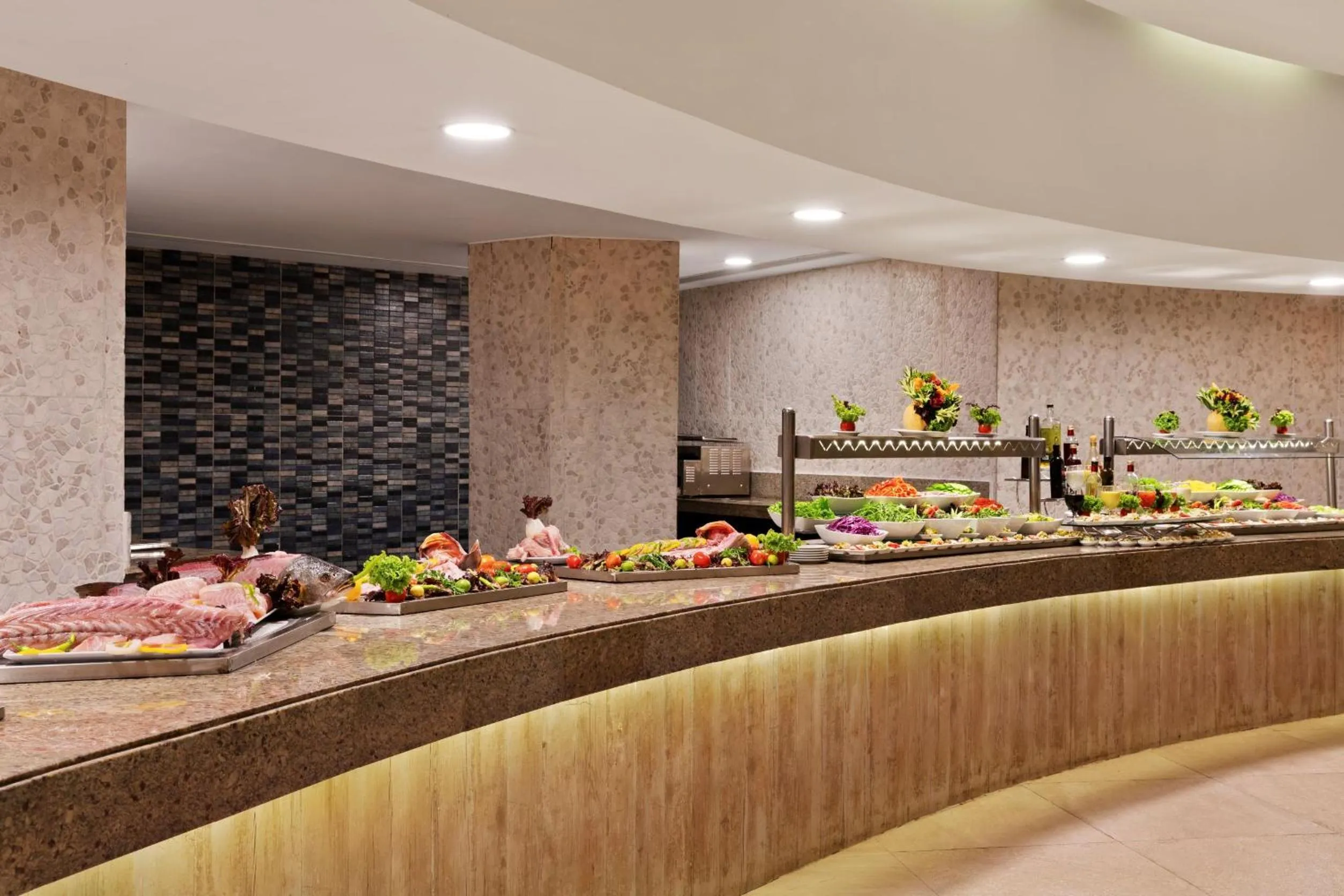 Restaurant/Places to Eat in Pickalbatros Sea World Resort - Marsa Alam