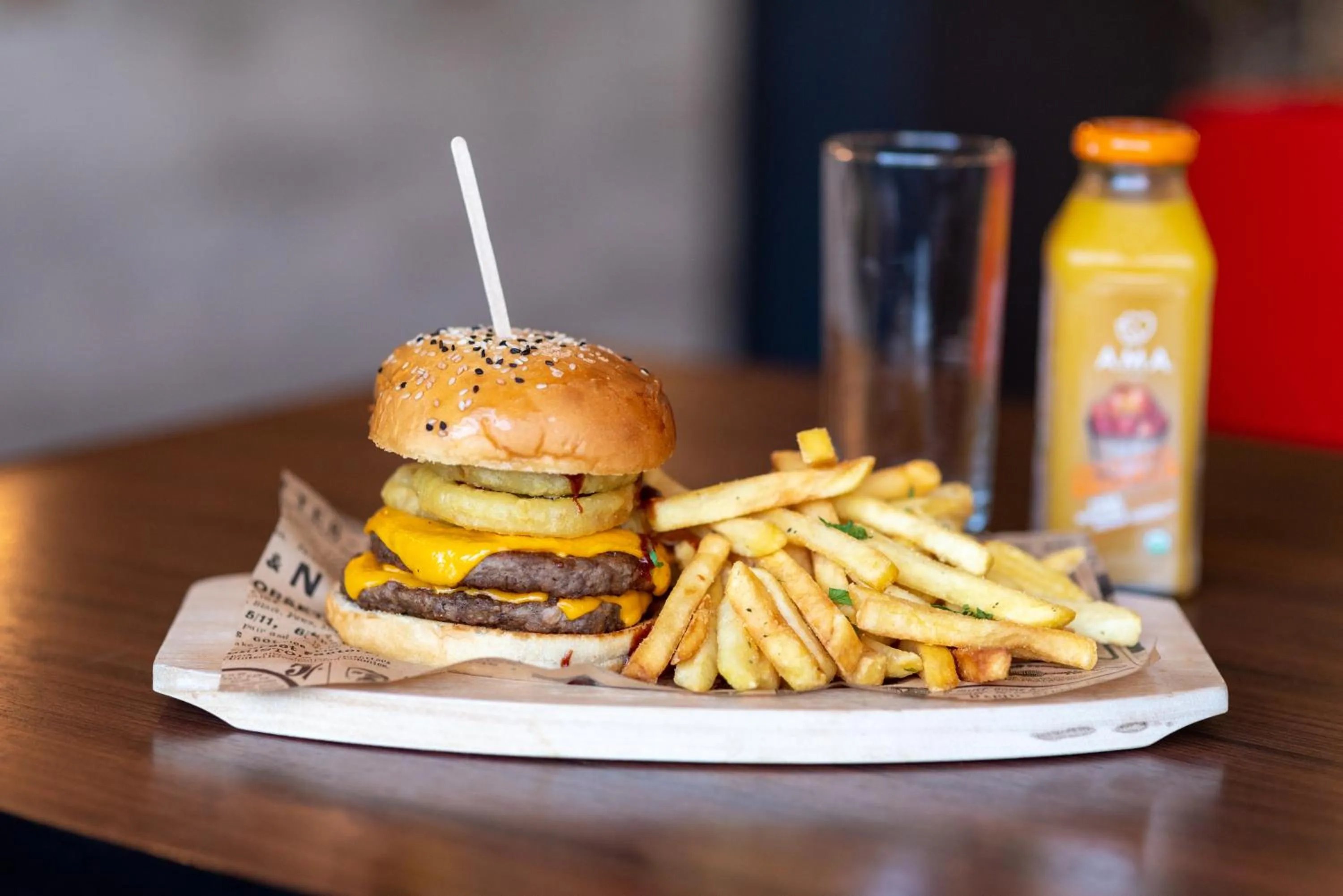 Food and drinks in ibis Santiago Estacion Central