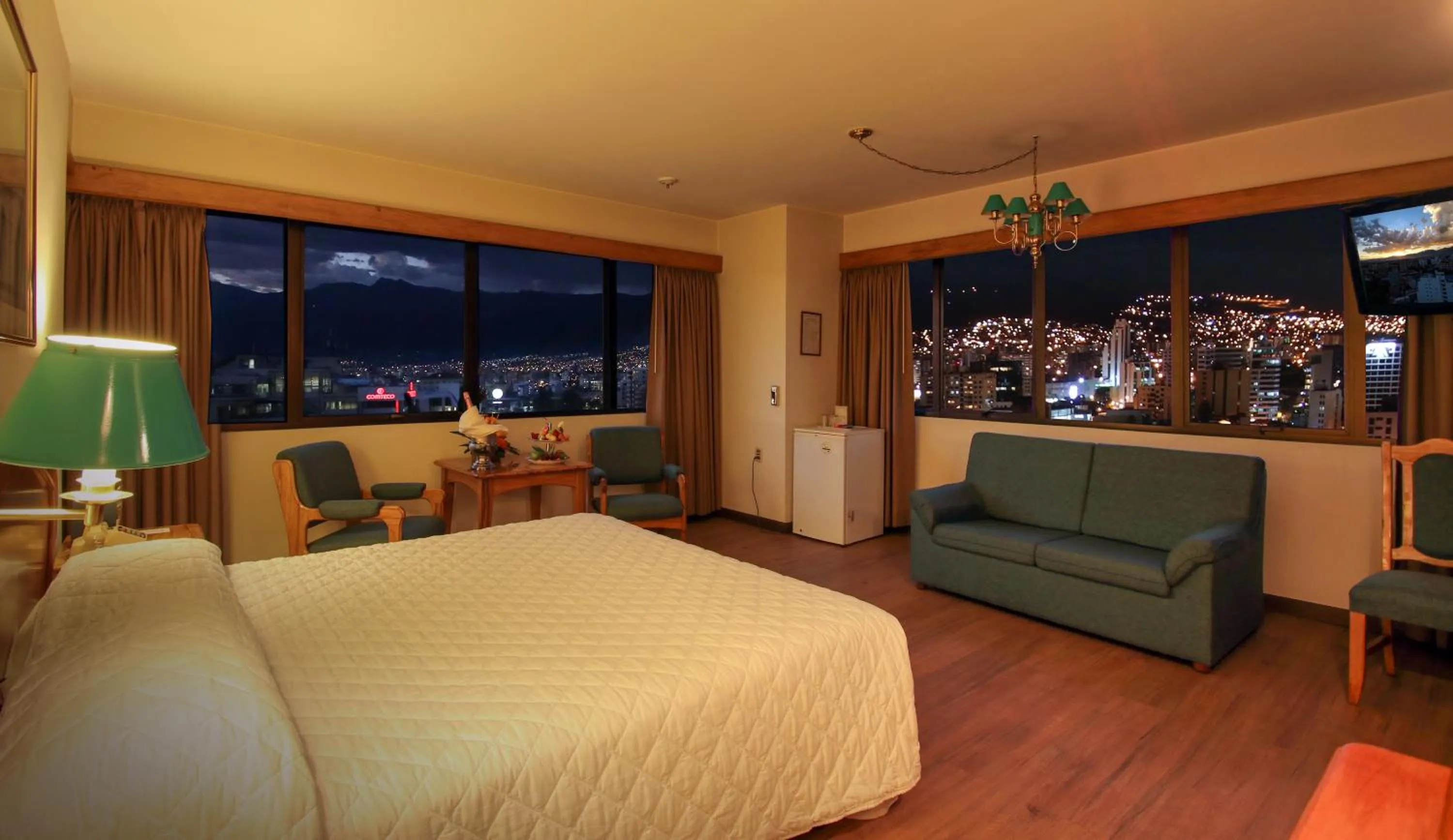 Bed in Hotel Diplomat