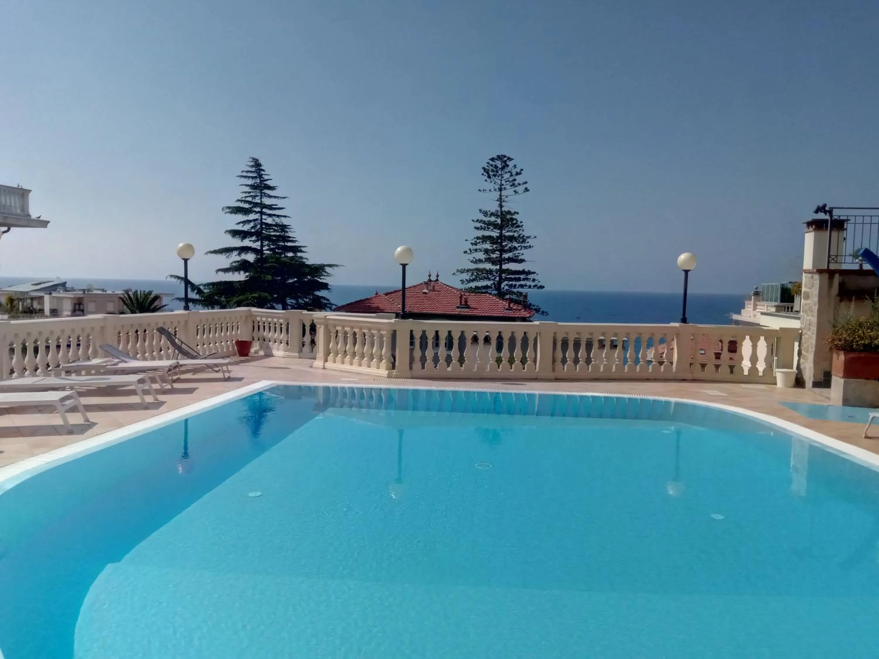 Swimming pool in Residence Dell'Angelo