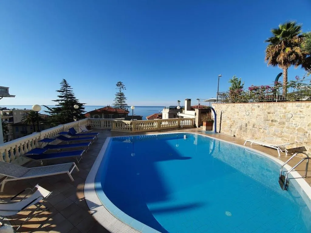 Swimming pool in Residence Dell'Angelo