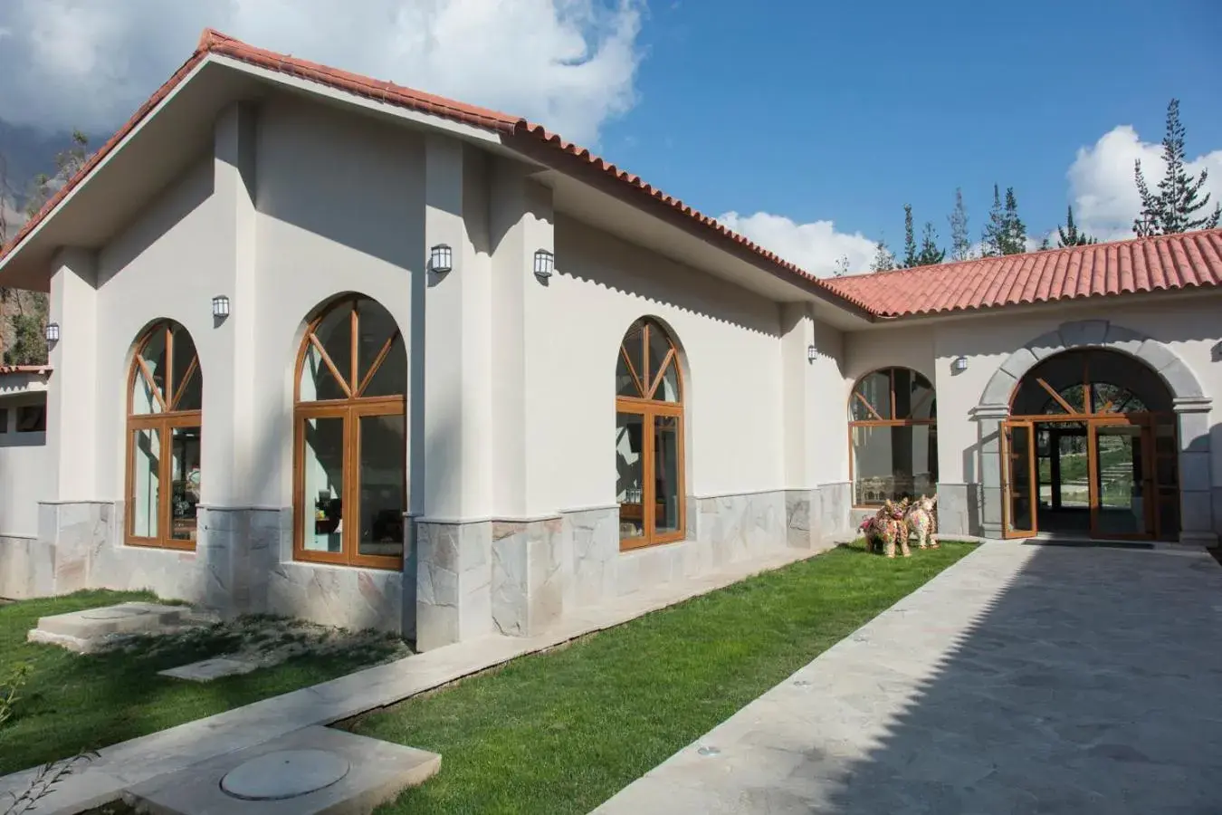 Facade/entrance in Del Pilar Ollantaytambo Facade/entrance in Del Pilar Ollantaytambo