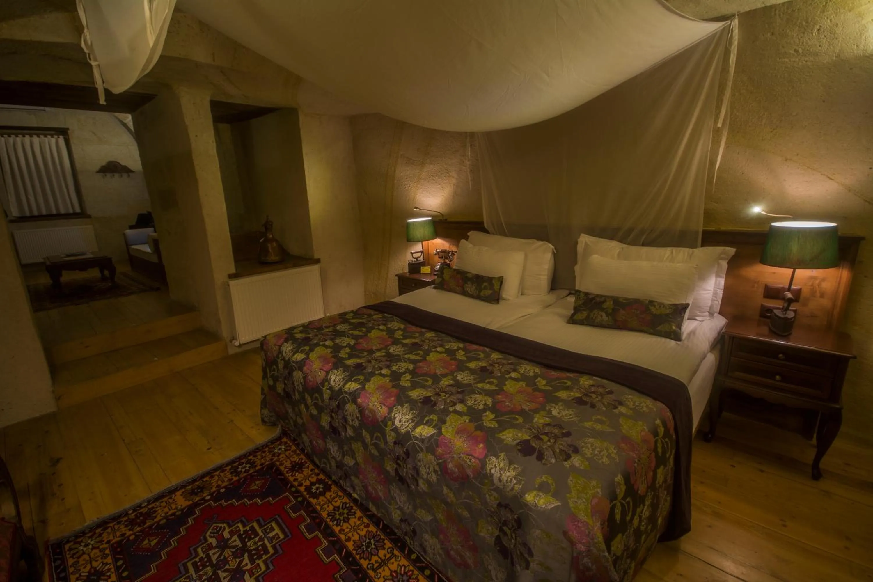 Bedroom, Bed in Fresco Cave Suites Cappadocia