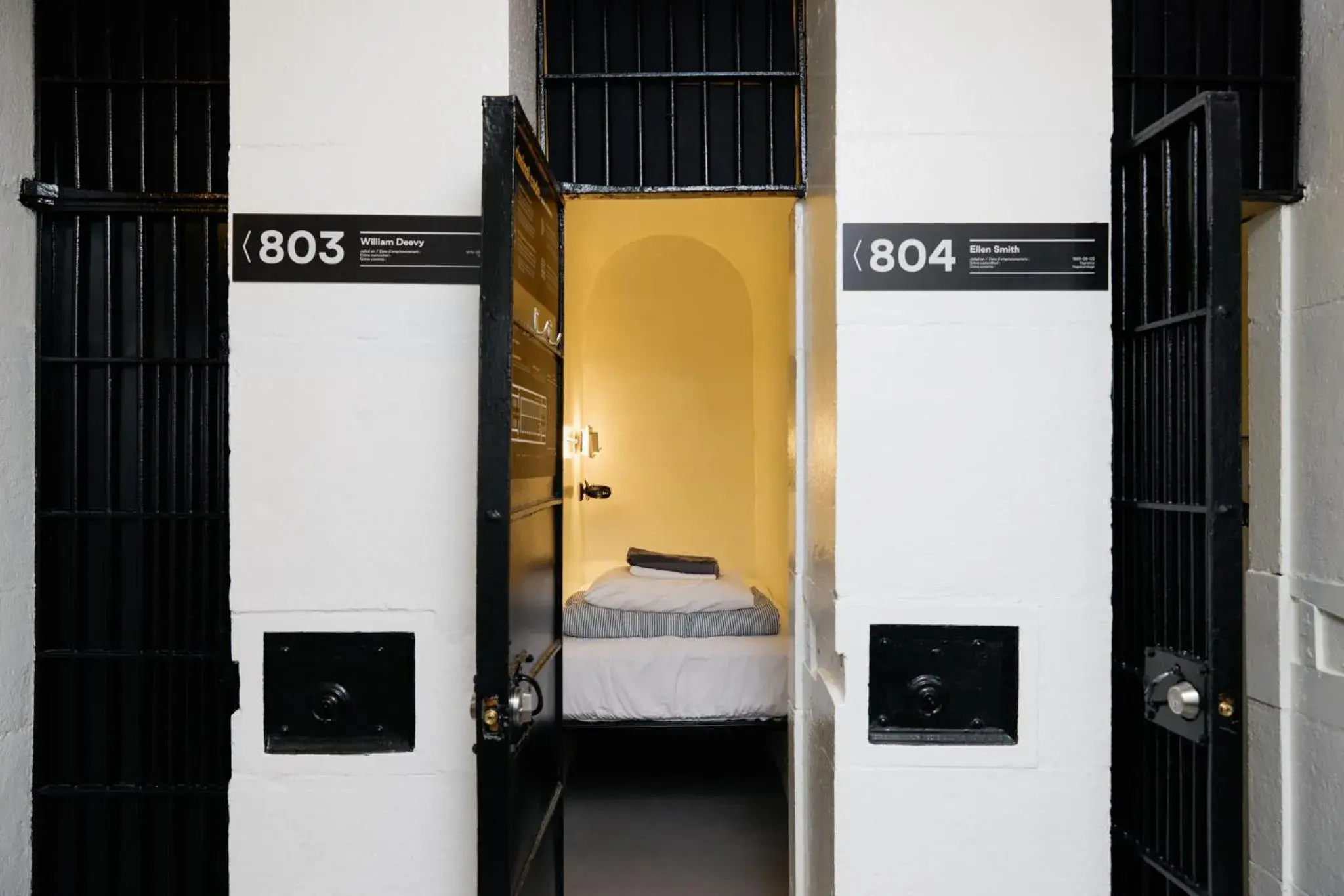 Single Cell Room in Saintlo Ottawa Jail Hostel Single Cell Room in Saintlo Ottawa Jail Hostel