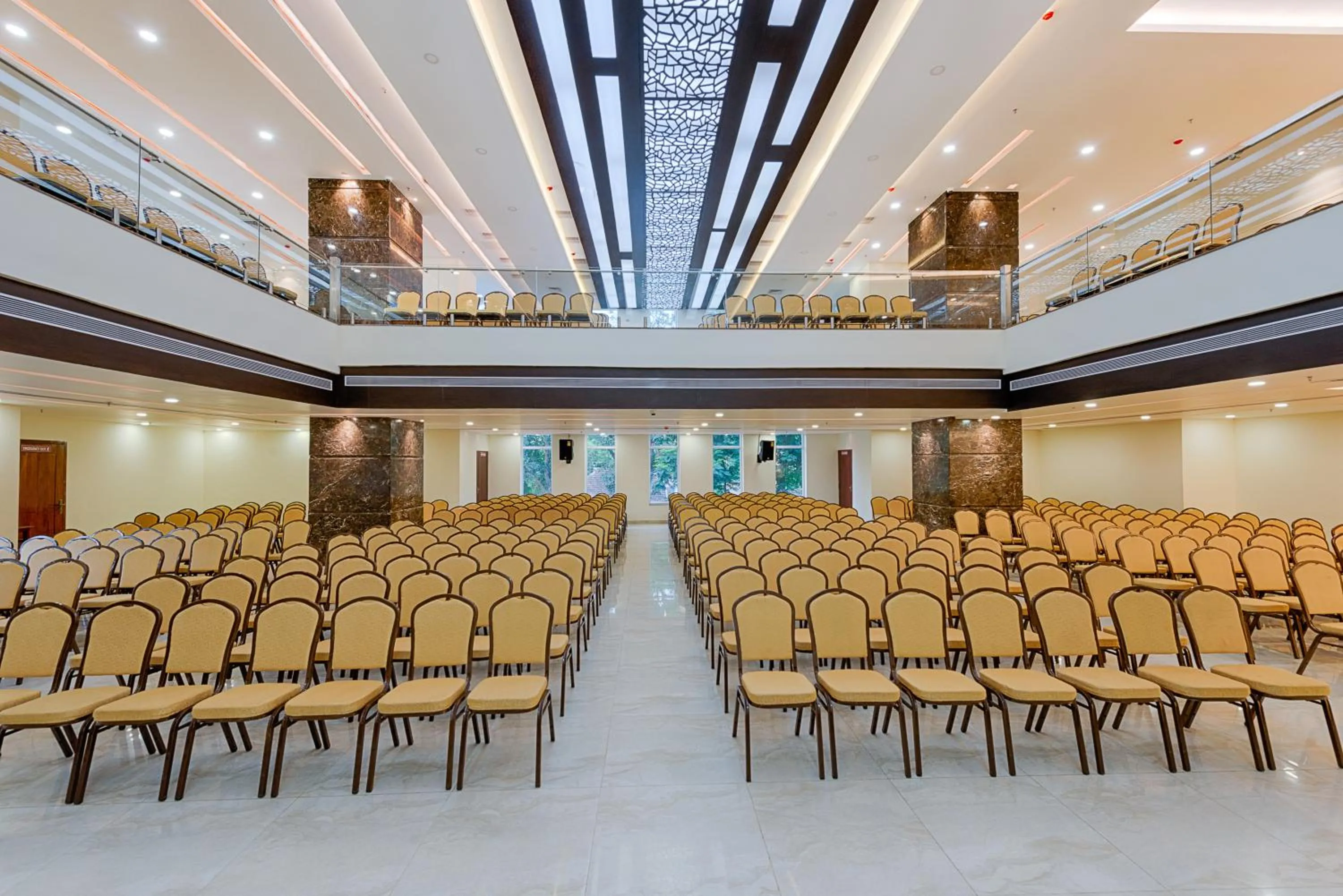 Banquet/Function facilities in Hotel Lance International