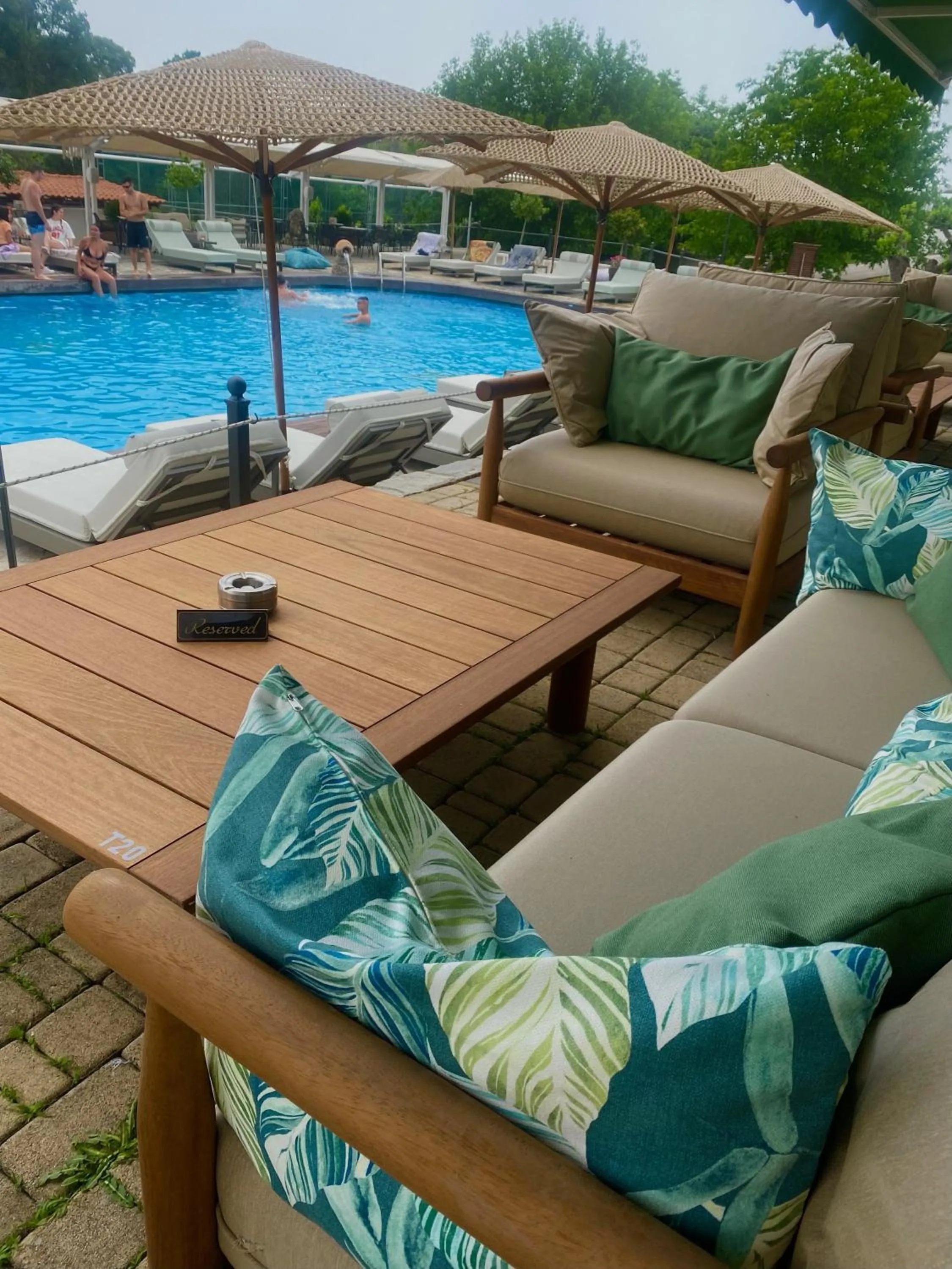 Swimming pool in Tselikas Hotel