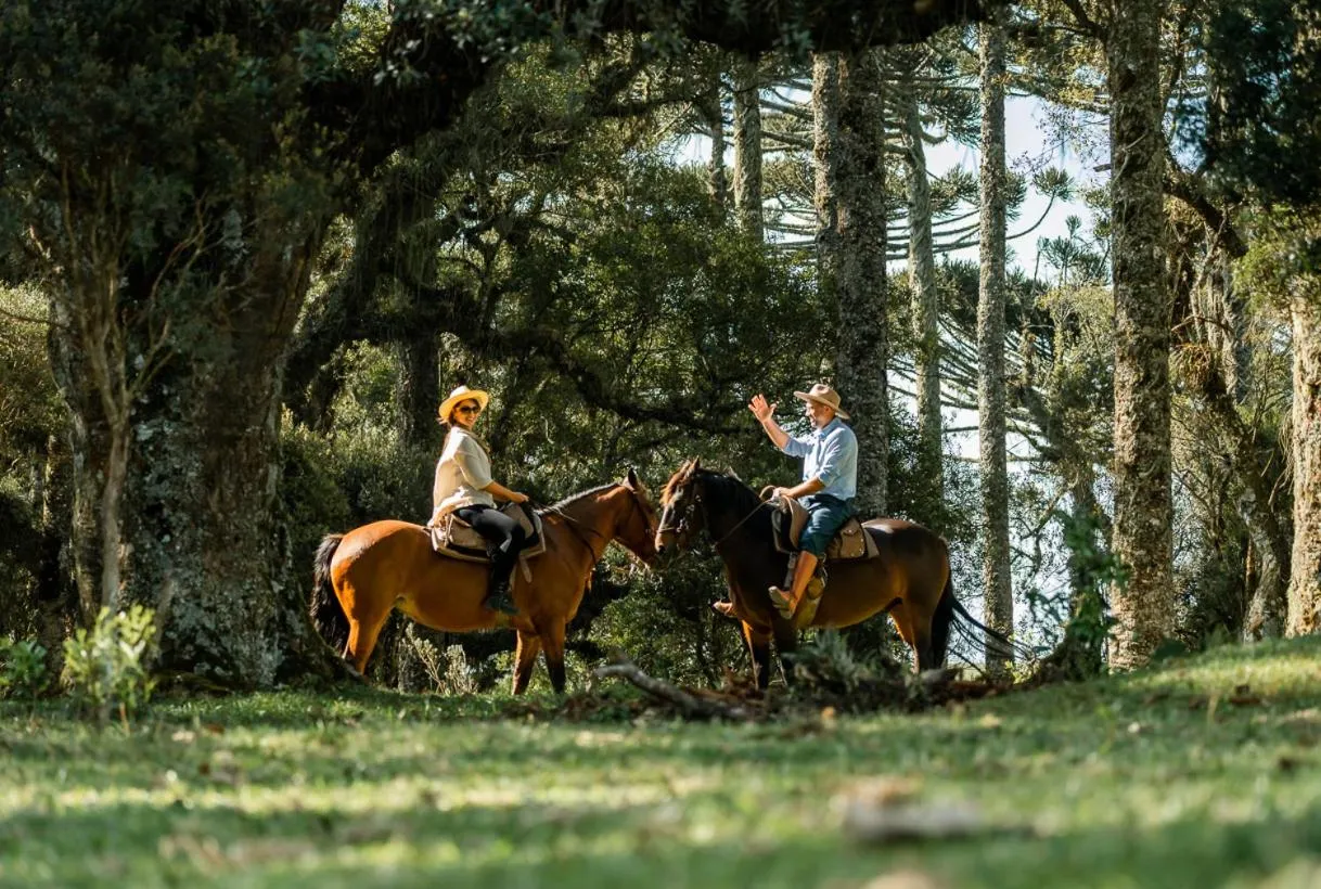 People in Parador Cambará do Sul