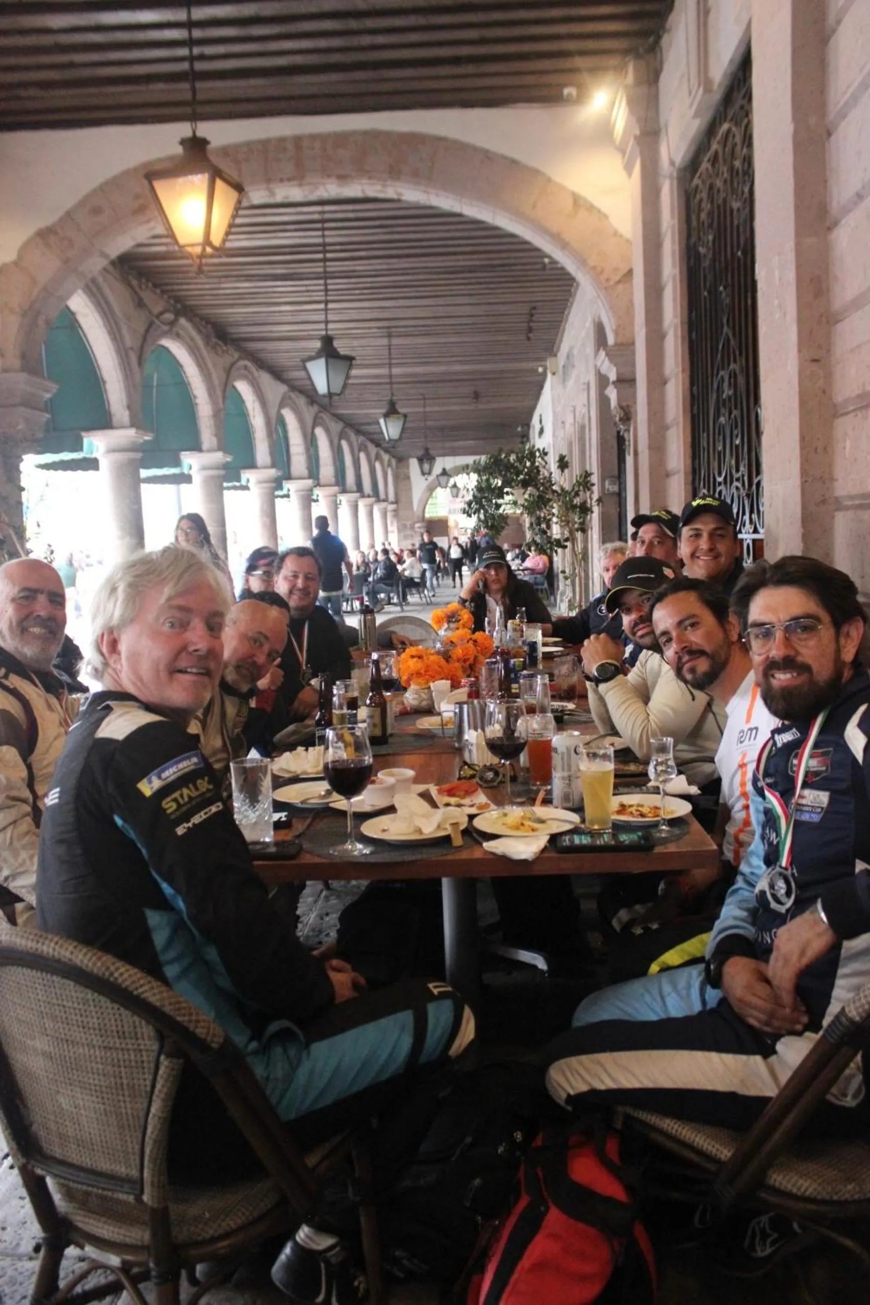 Restaurant/places to eat in Cantera 10 Hotel Boutique