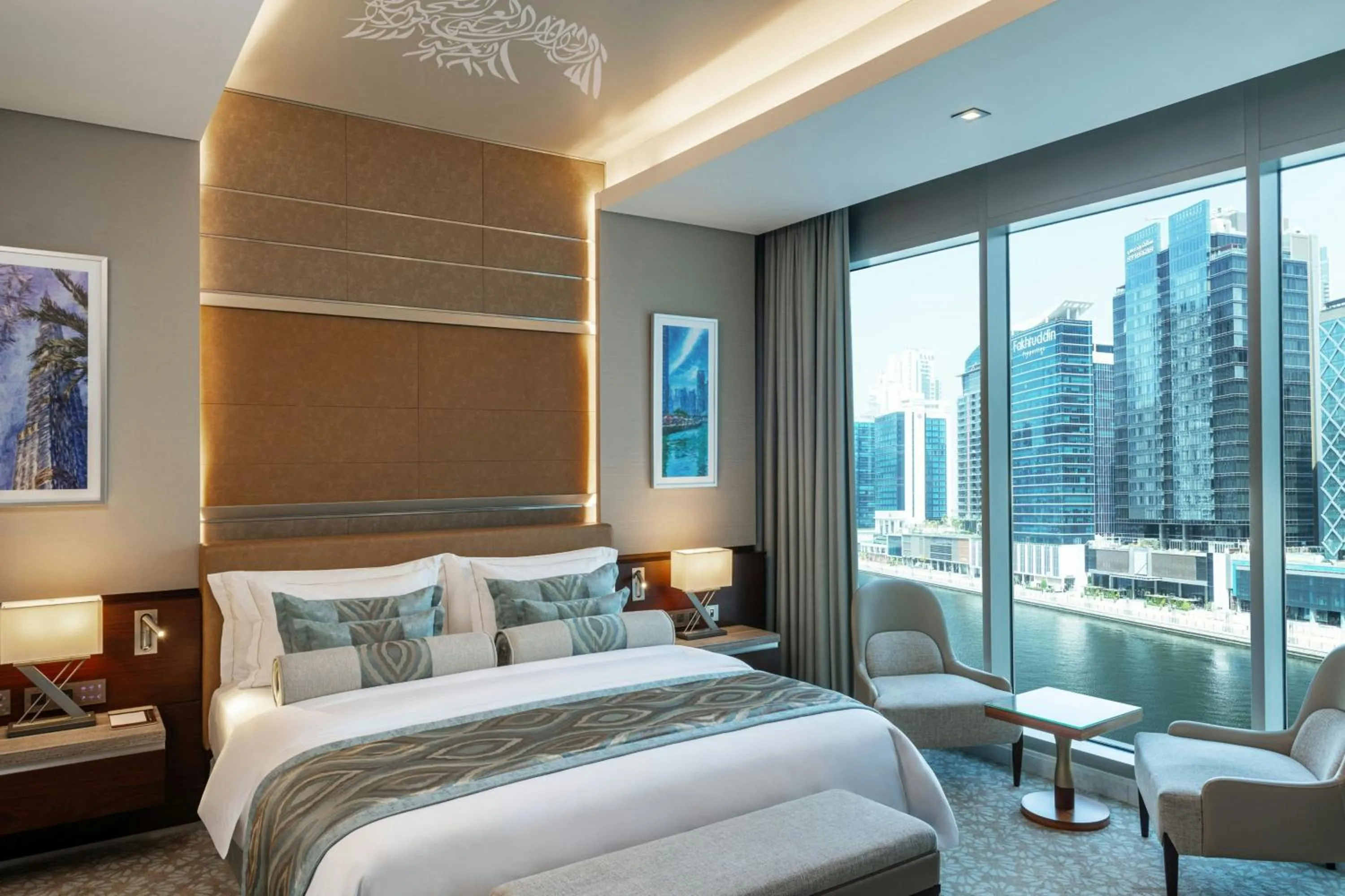 Bedroom, Bed in Grand Millennium Business Bay