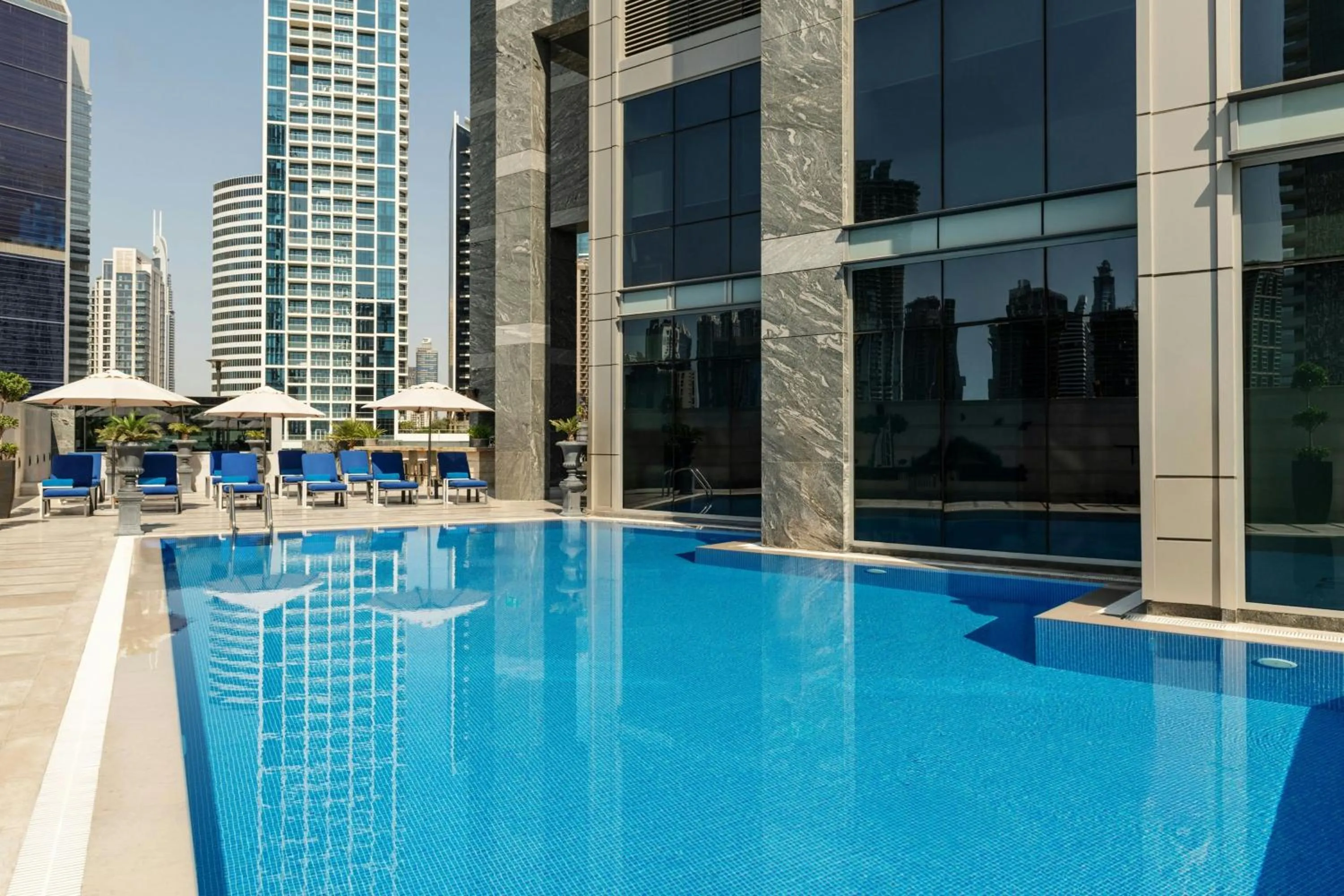 Swimming pool in Grand Millennium Business Bay