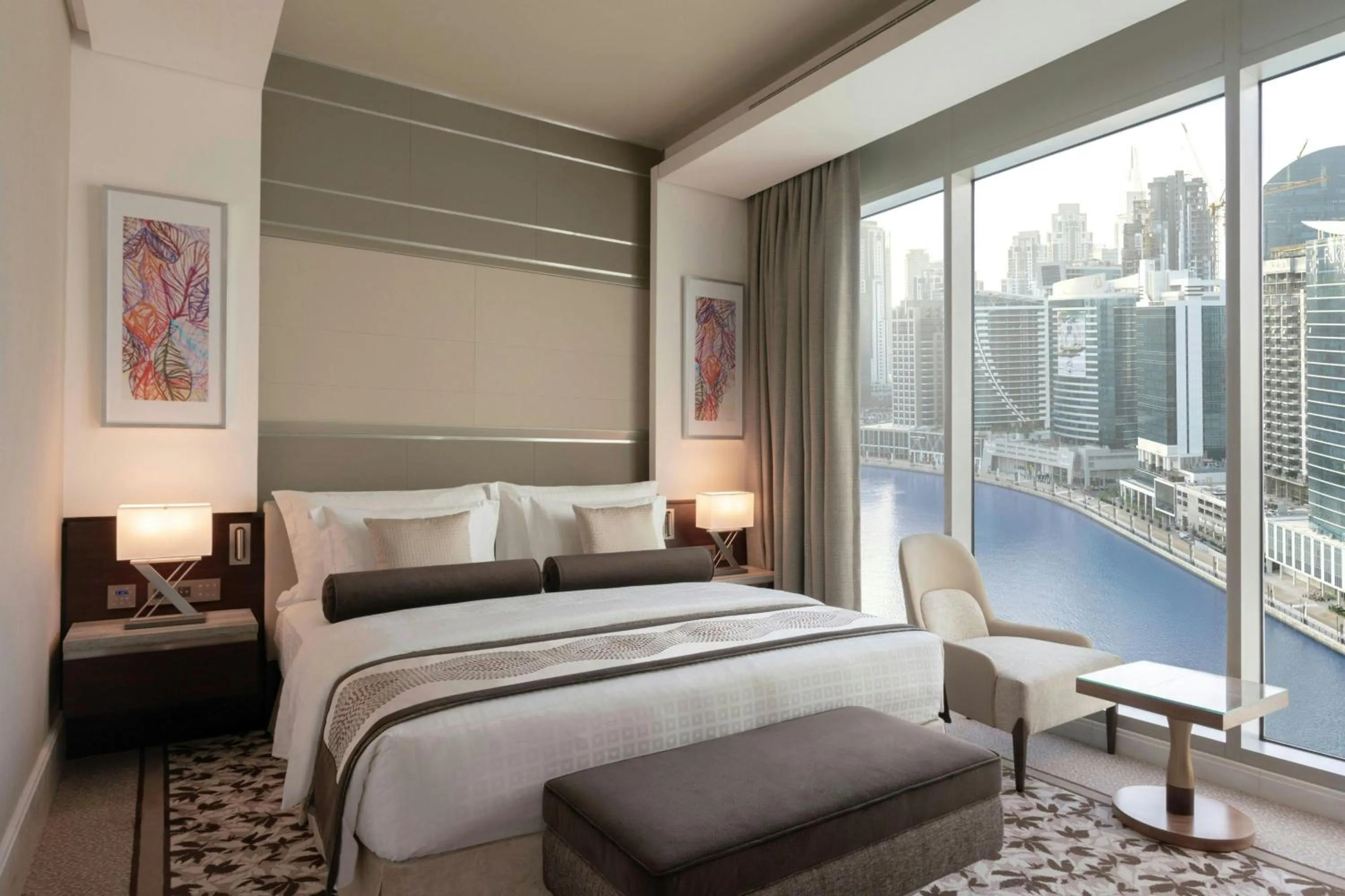 Bedroom, Bed in Grand Millennium Business Bay