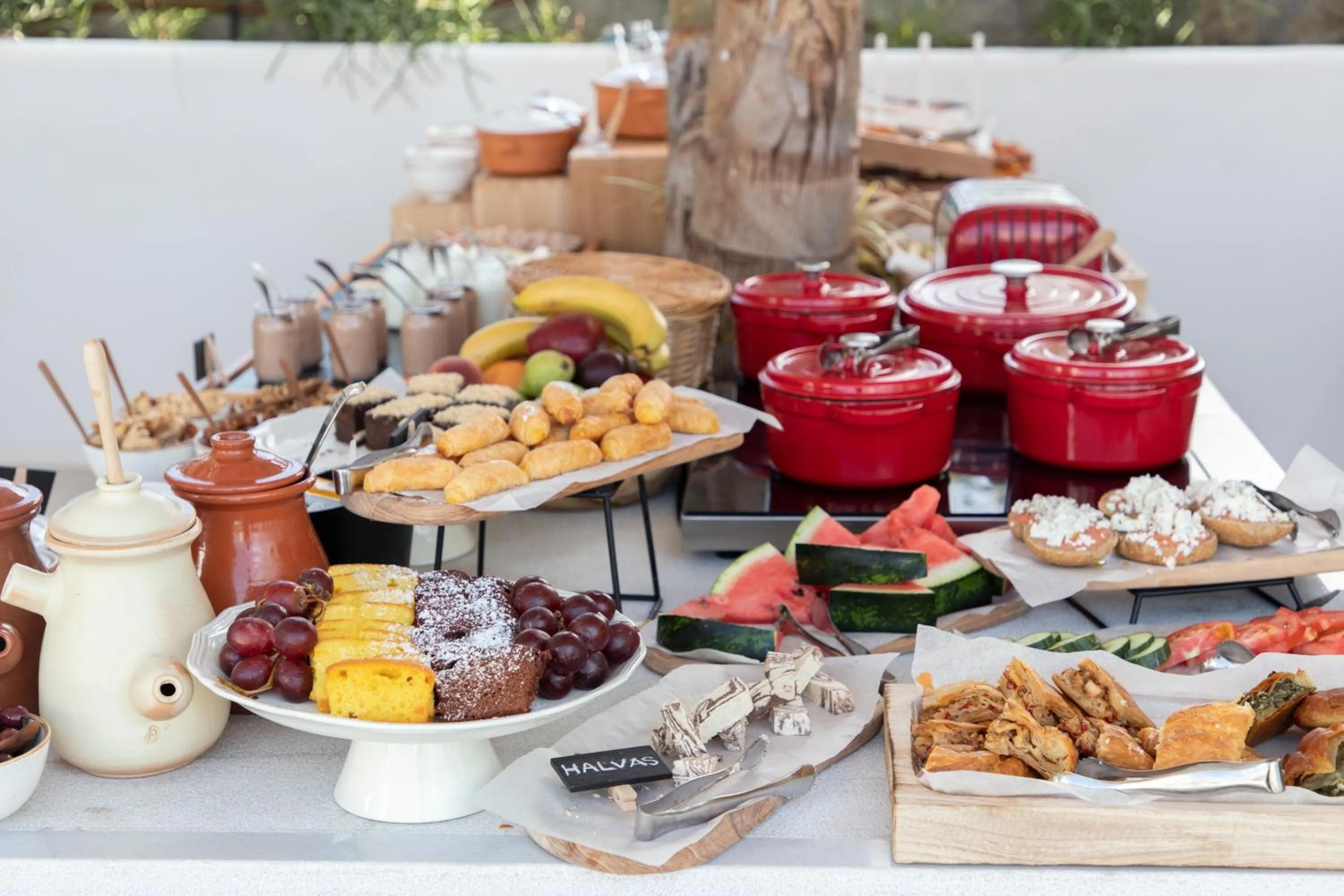 Breakfast in Adorno Beach Hotel and Suites