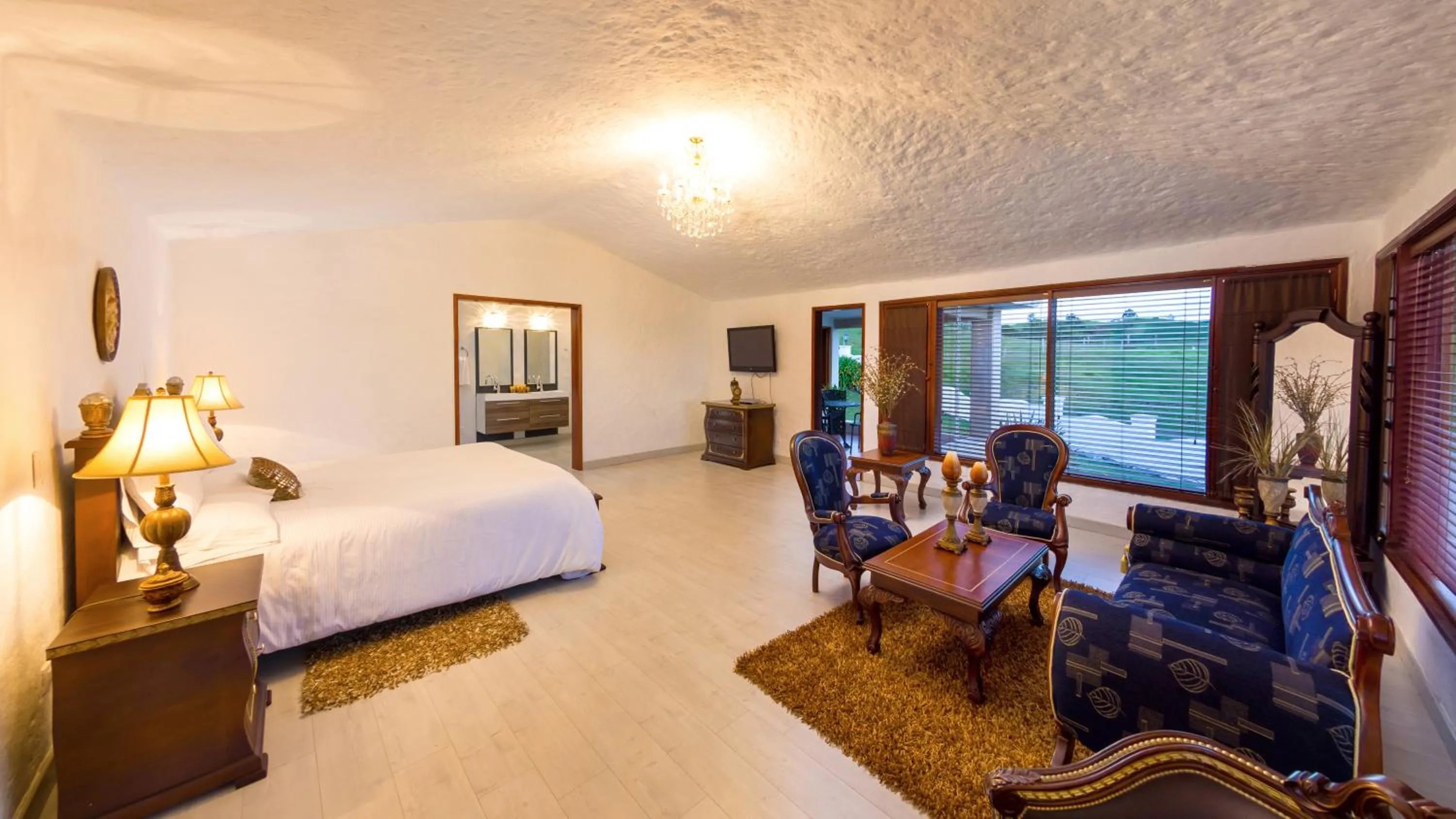 Photo of the whole room, Bed in Casa Caballero Hotel Boutique