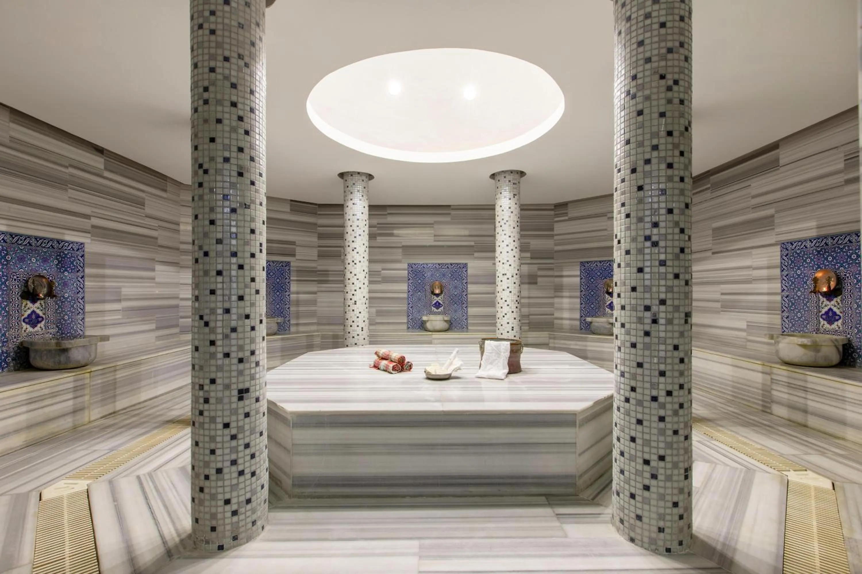 Sauna in Design Plus Seya Beach Hotel