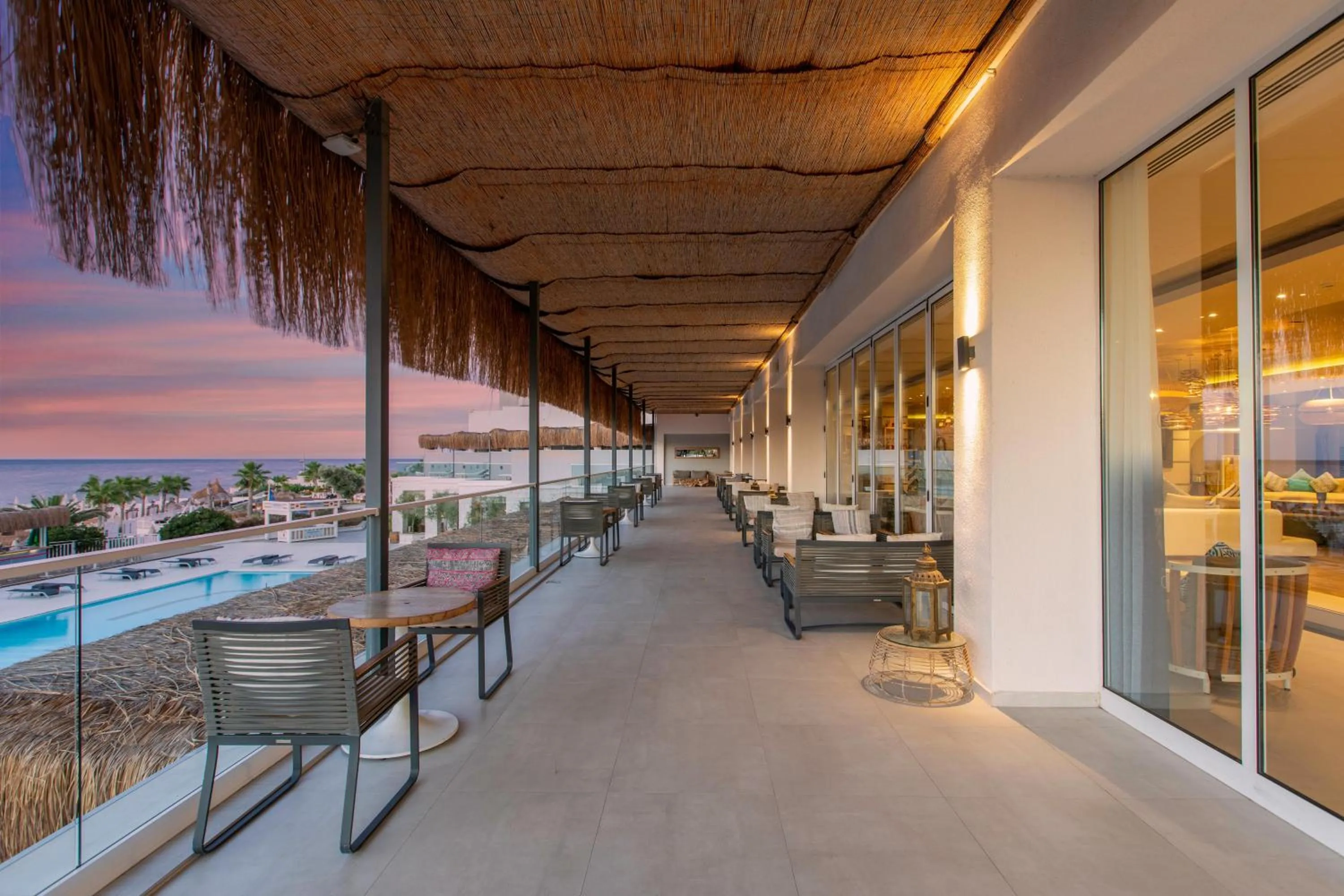 Balcony/Terrace in Design Plus Seya Beach Hotel
