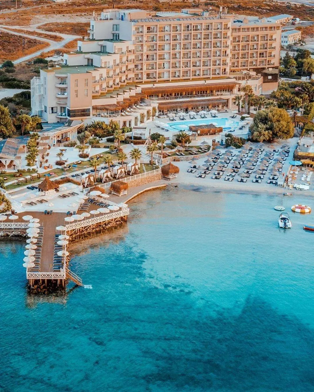 Beach in Design Plus Seya Beach Hotel