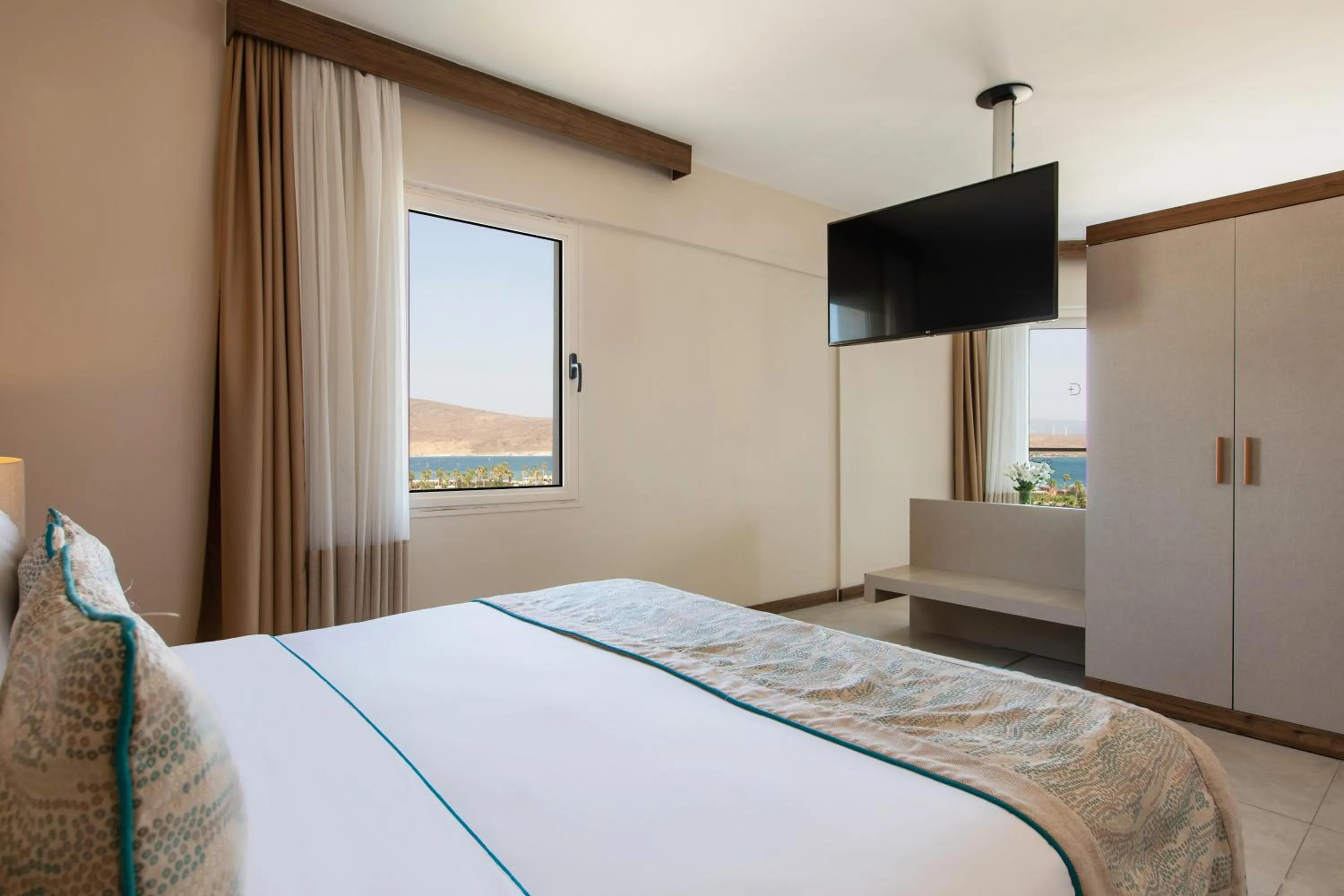 Photo of the whole room, Bed in Design Plus Seya Beach Hotel