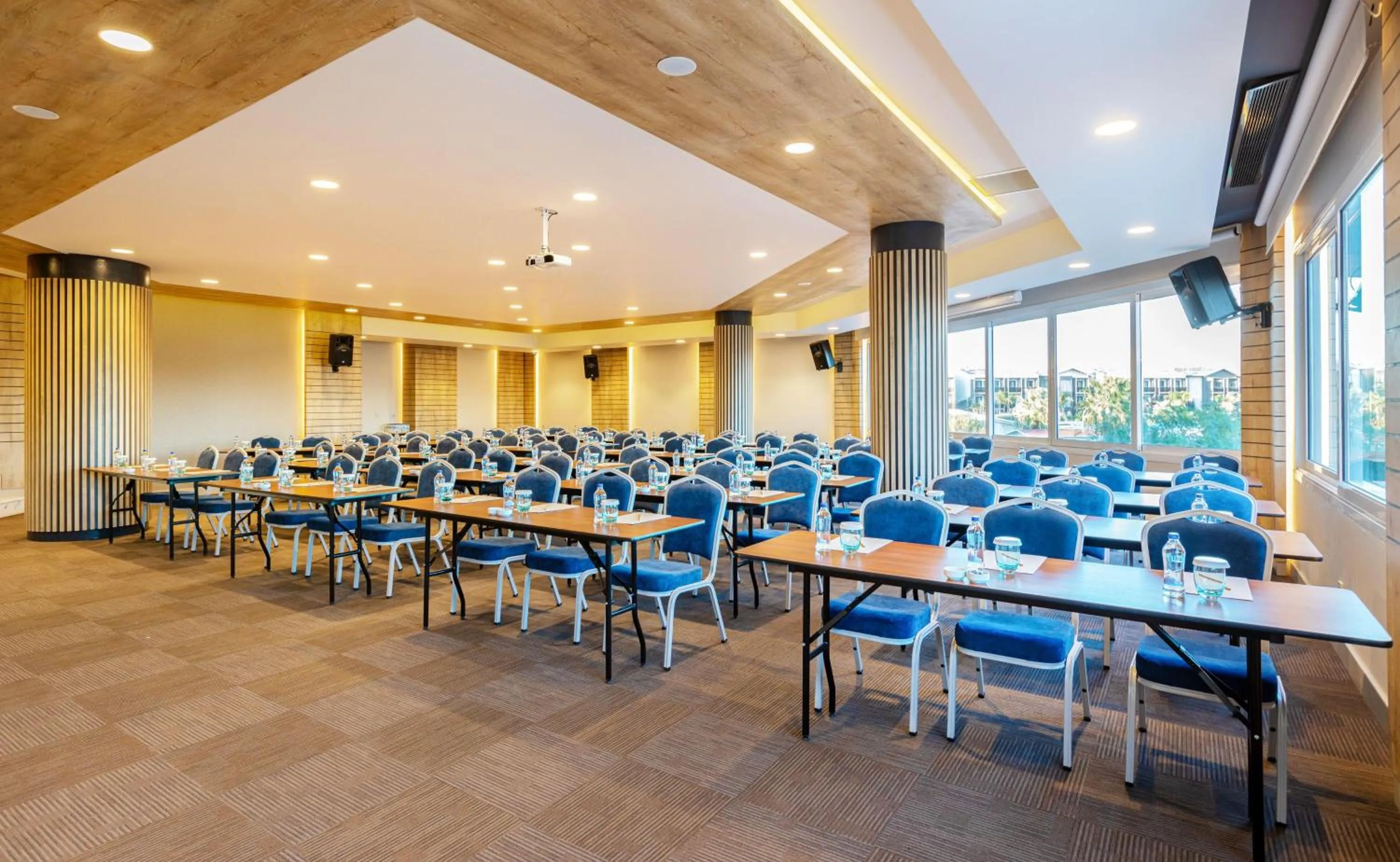 Meeting/conference room in Design Plus Seya Beach Hotel