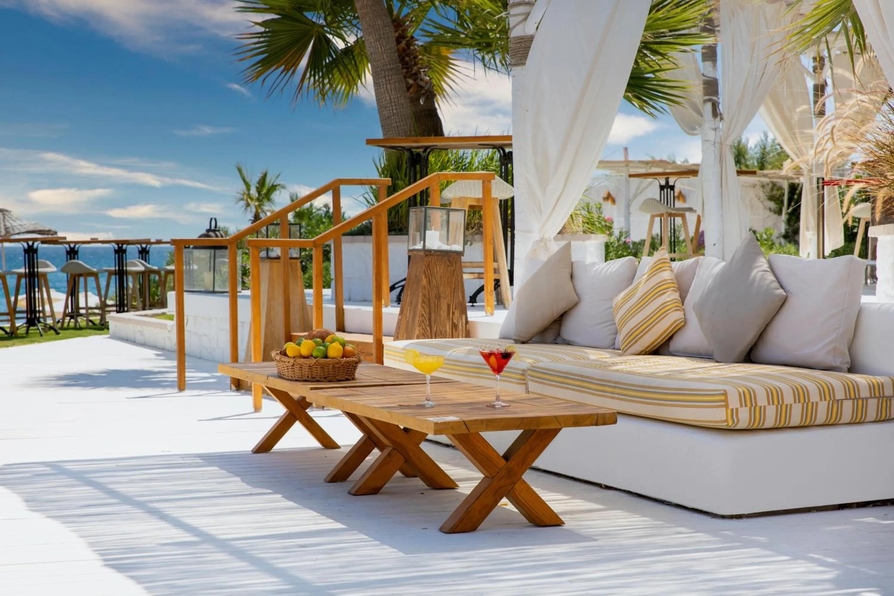 Balcony/Terrace in Design Plus Seya Beach Hotel