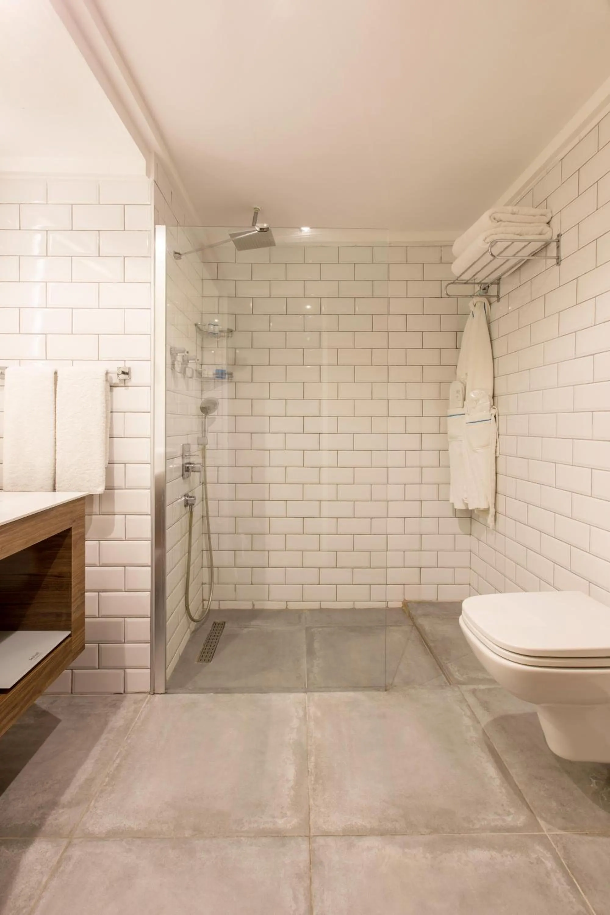 Bathroom in Design Plus Seya Beach Hotel