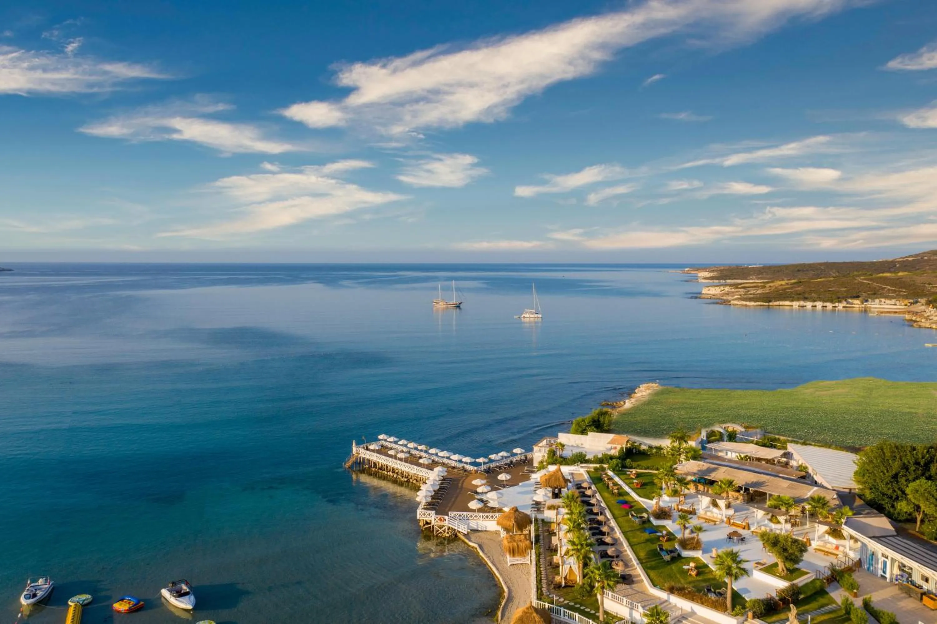 Beach in Design Plus Seya Beach Hotel